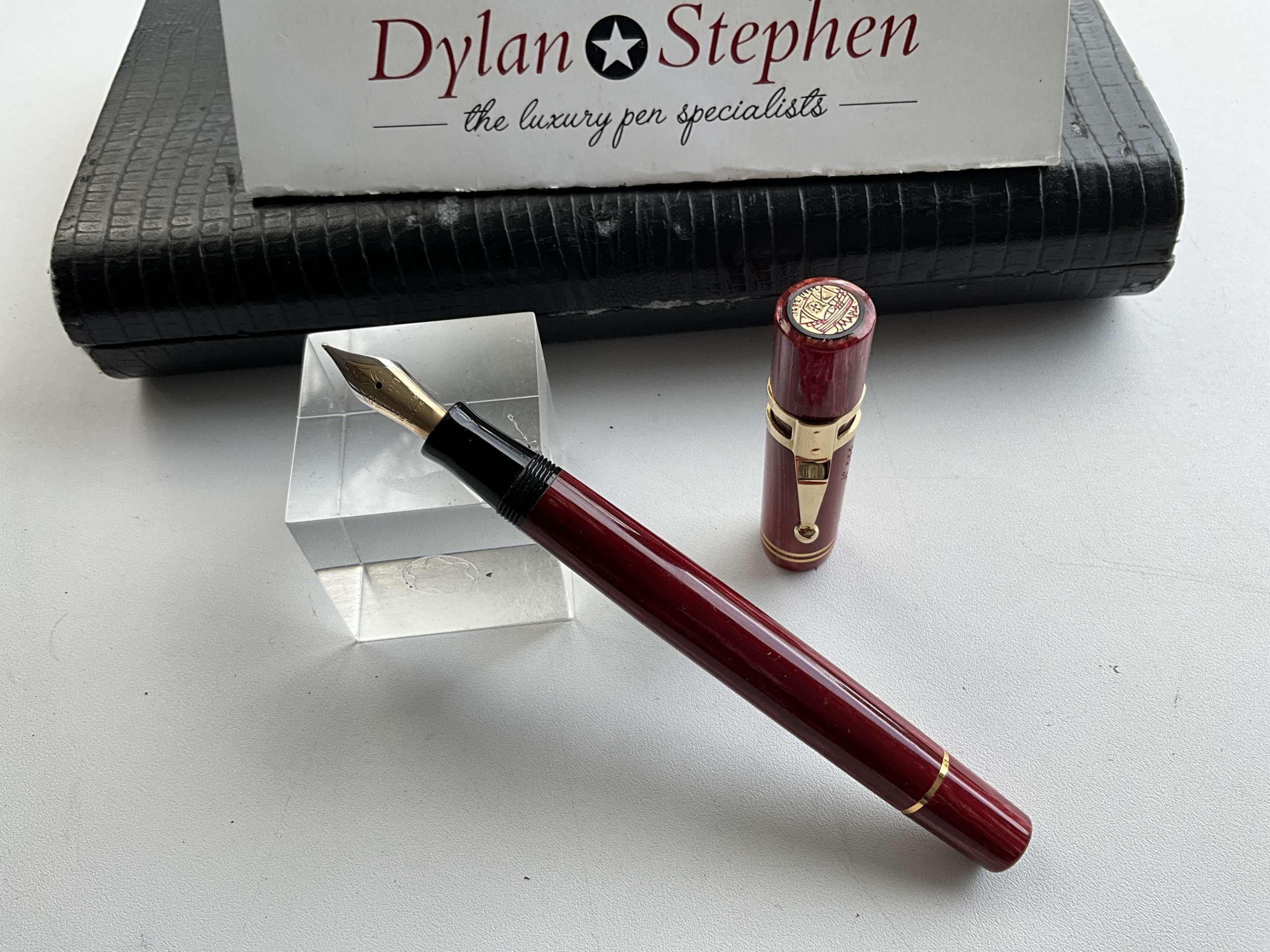 Visconti Caravel Red Celluloid Limited Edition fountain pen