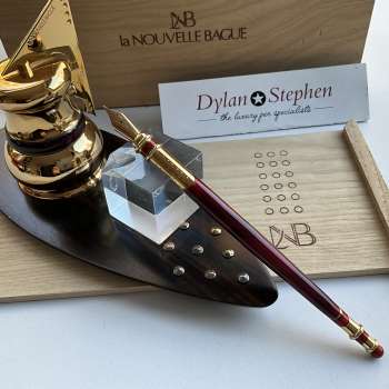 La Nouvelle Bague inkwell ,desk stand and fountain pen set