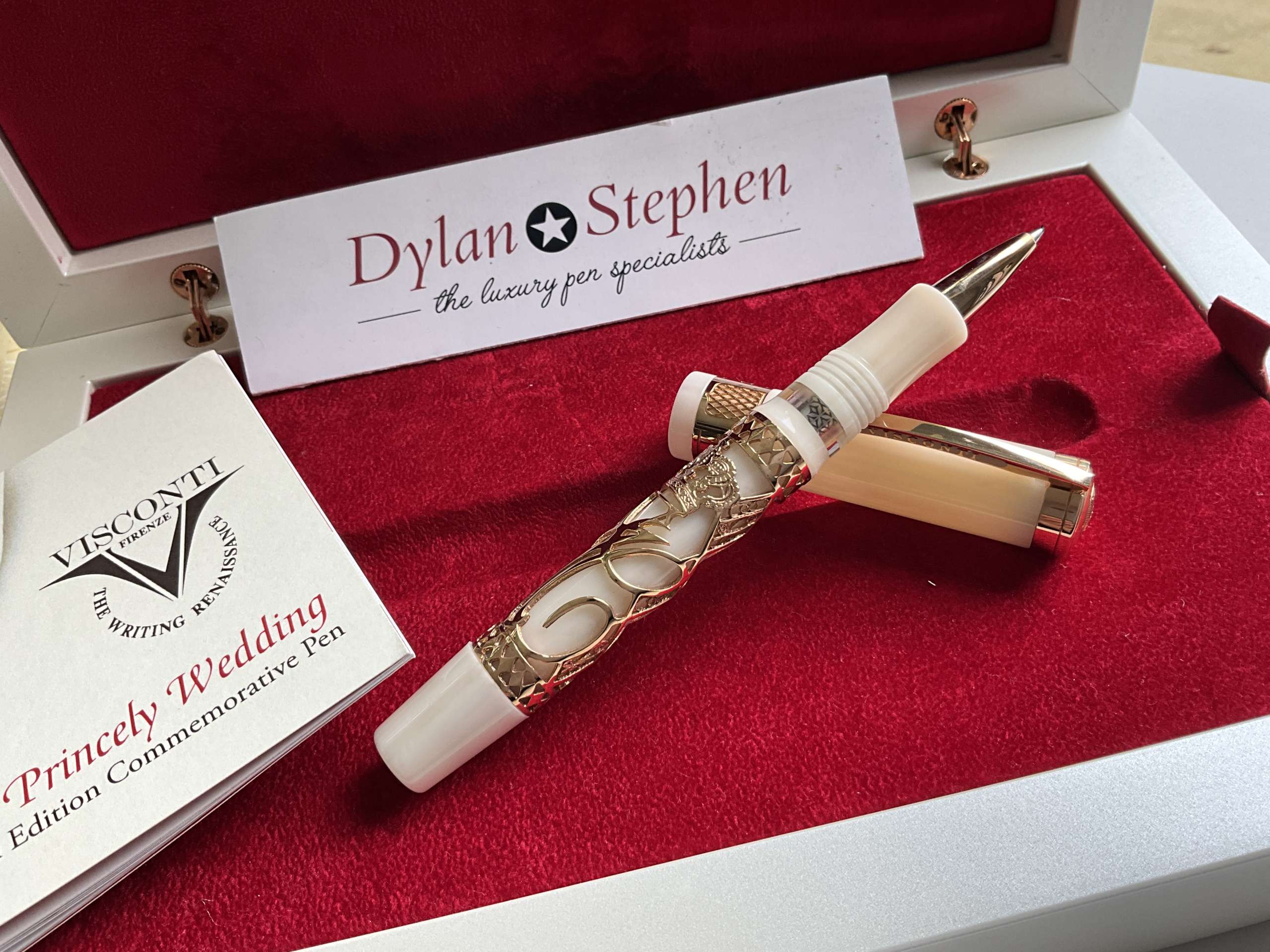 Visconti Princely Wedding Limited Edition rollerball pen - Image 6