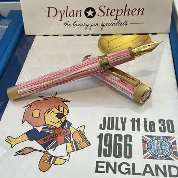 Montegrappa Zero Fifa England 1966 World Cup Limited Edition fountain pen NO 4/ 66