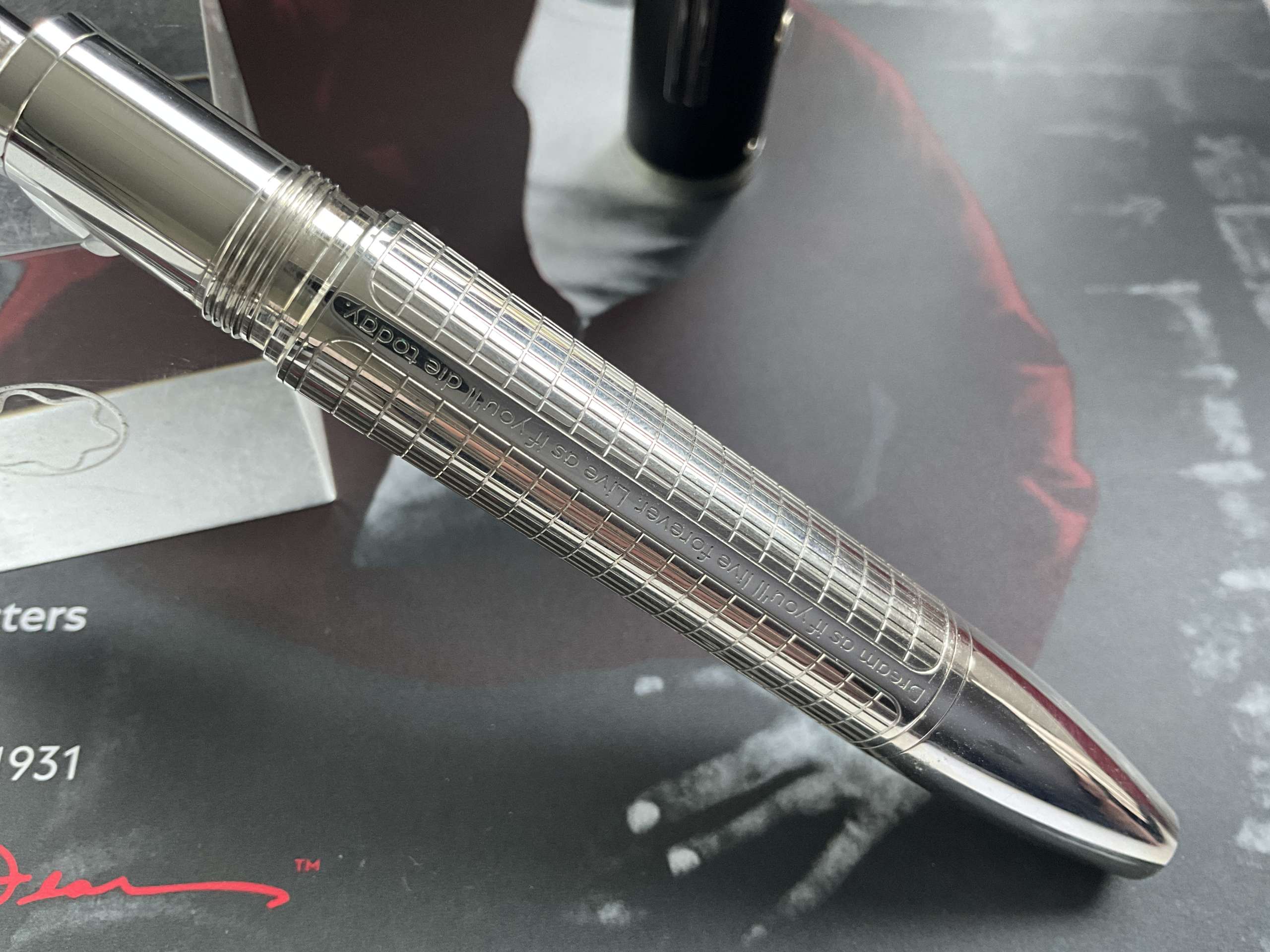Montblanc Great Characters James Dean Writing Tools Series: A Tribute To The Rebellious Spirit And Talent Of Ever-living Iconic Actor | News of The "Vremena Goda" Galleries