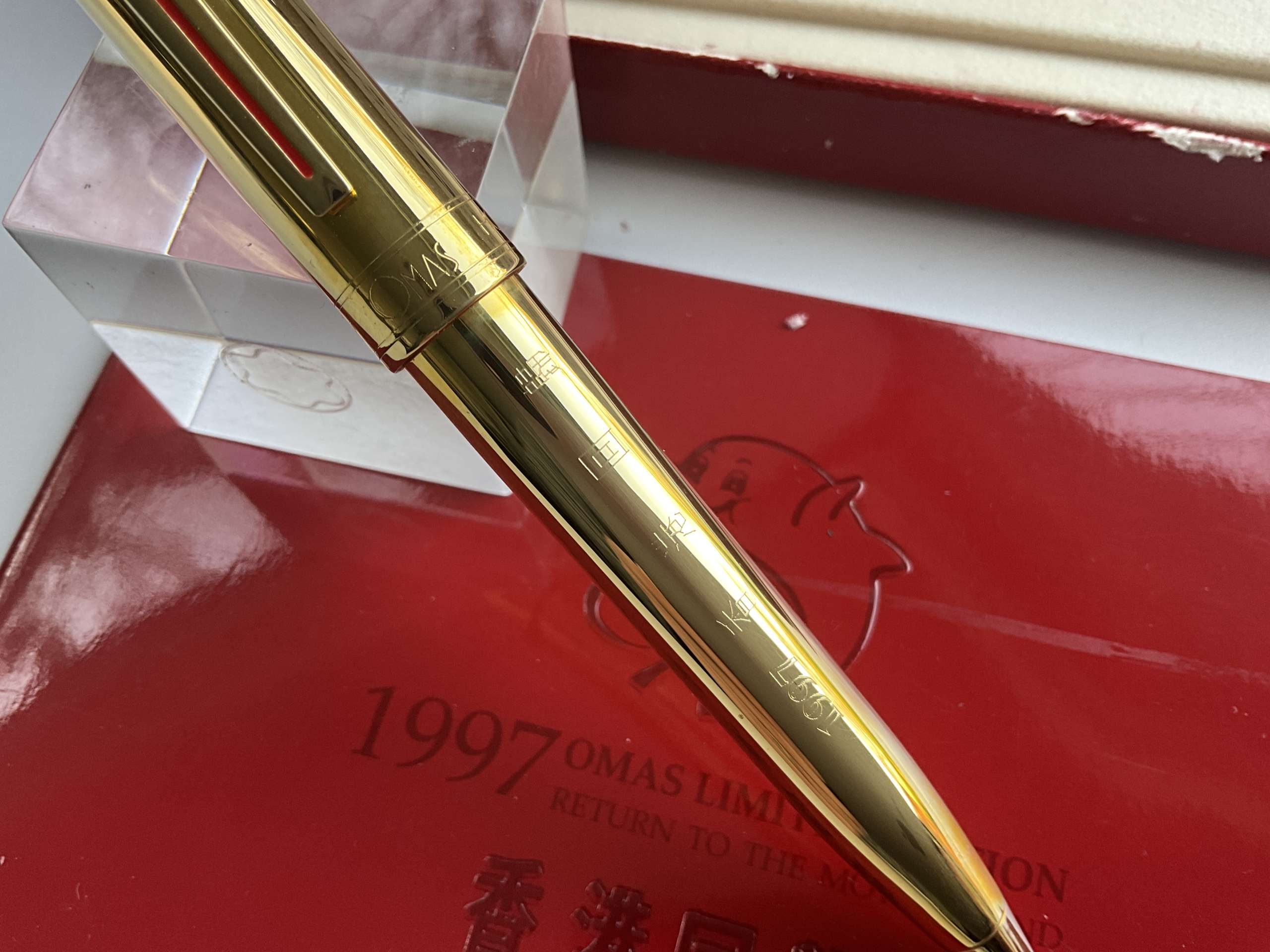 Omas 1997 Return to the Mother Land Limited Edition Ballpoint pen - Image 2