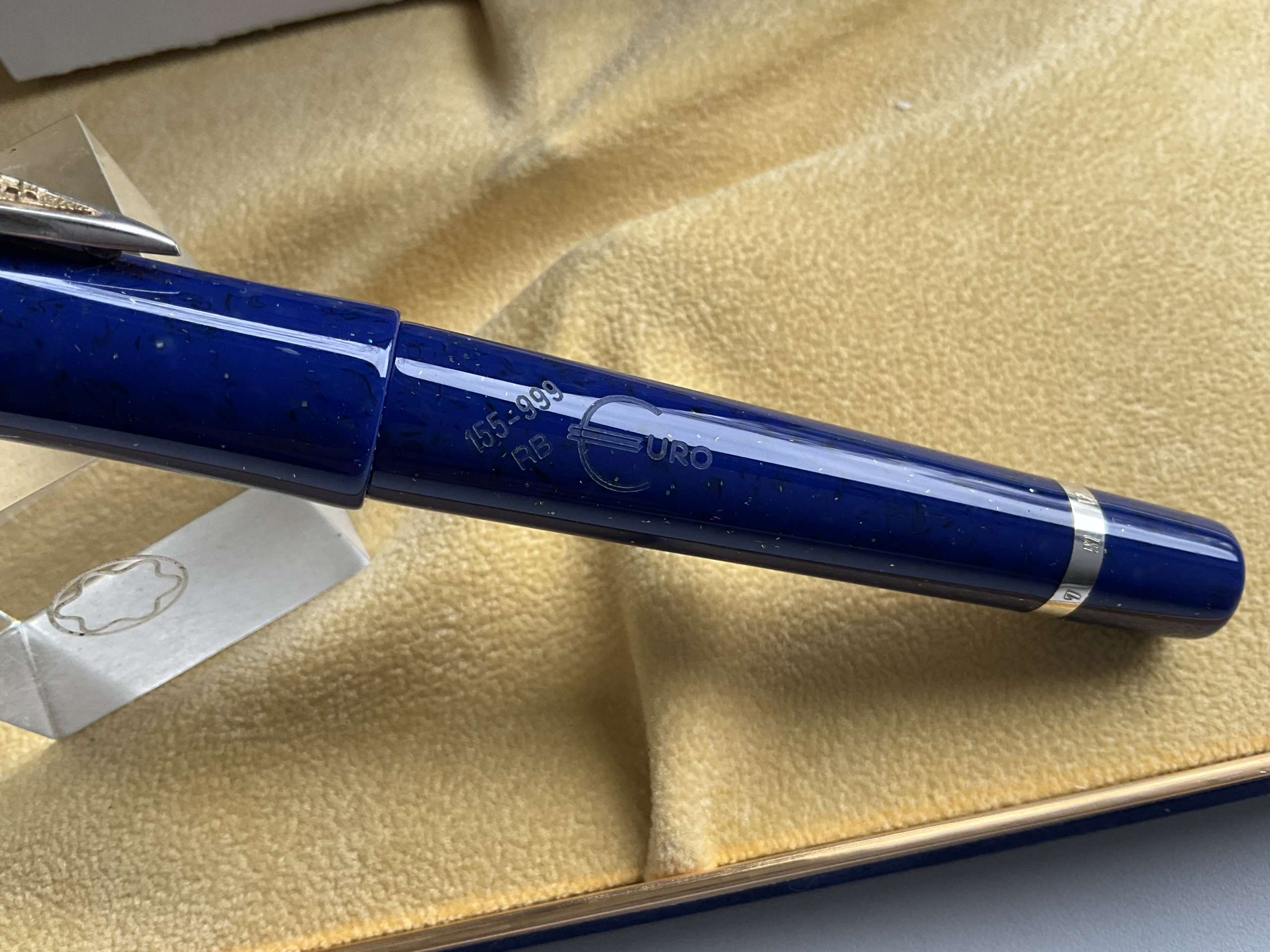 Marlen Euro 2002 Limited Edition rollerball pen - Image 4