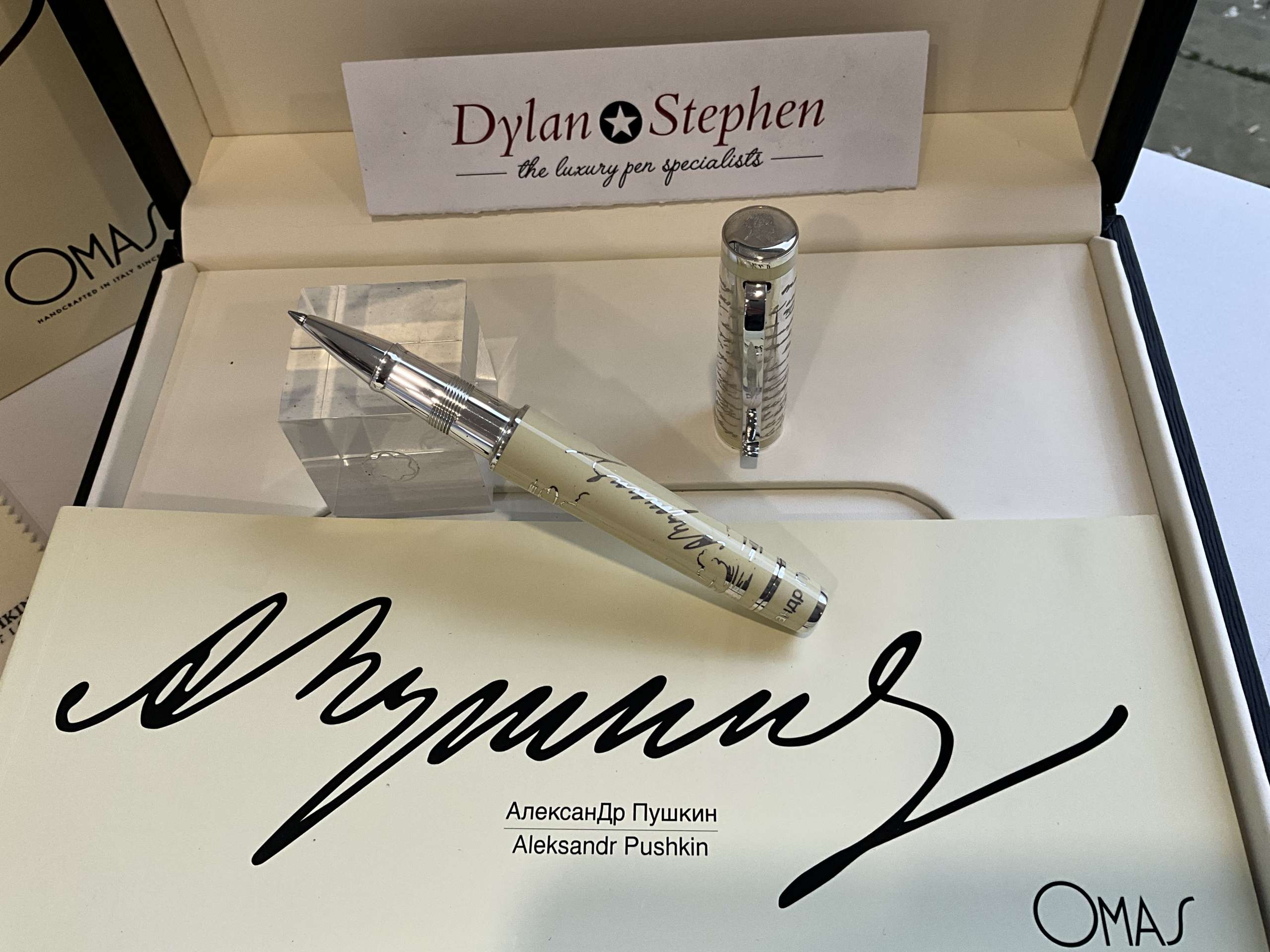 Omas Aleksandr Pushkin Limited Edition rollerball pen