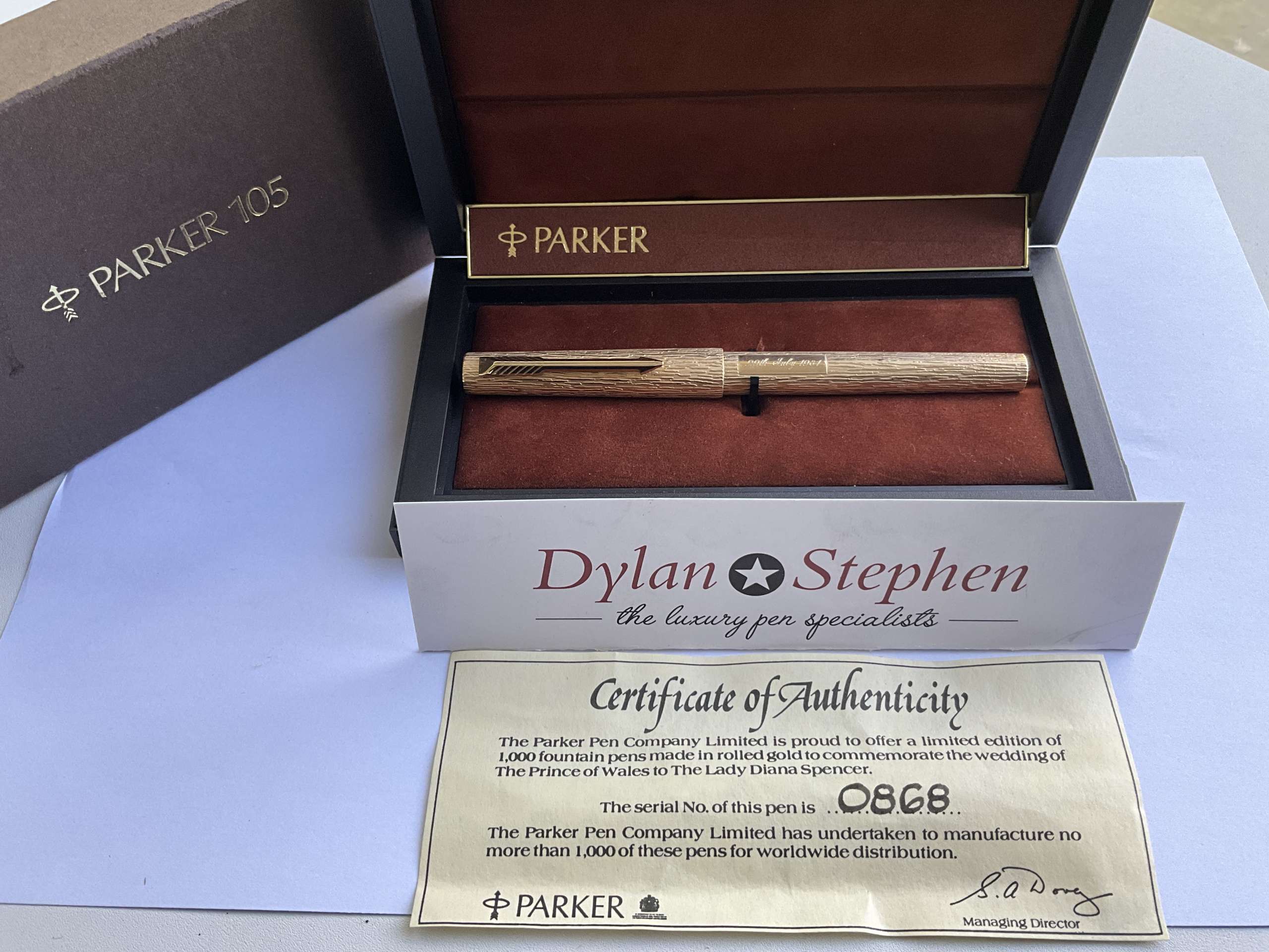 Parker 105 The Royal Wedding Limited Edition fountain pen - Image 6