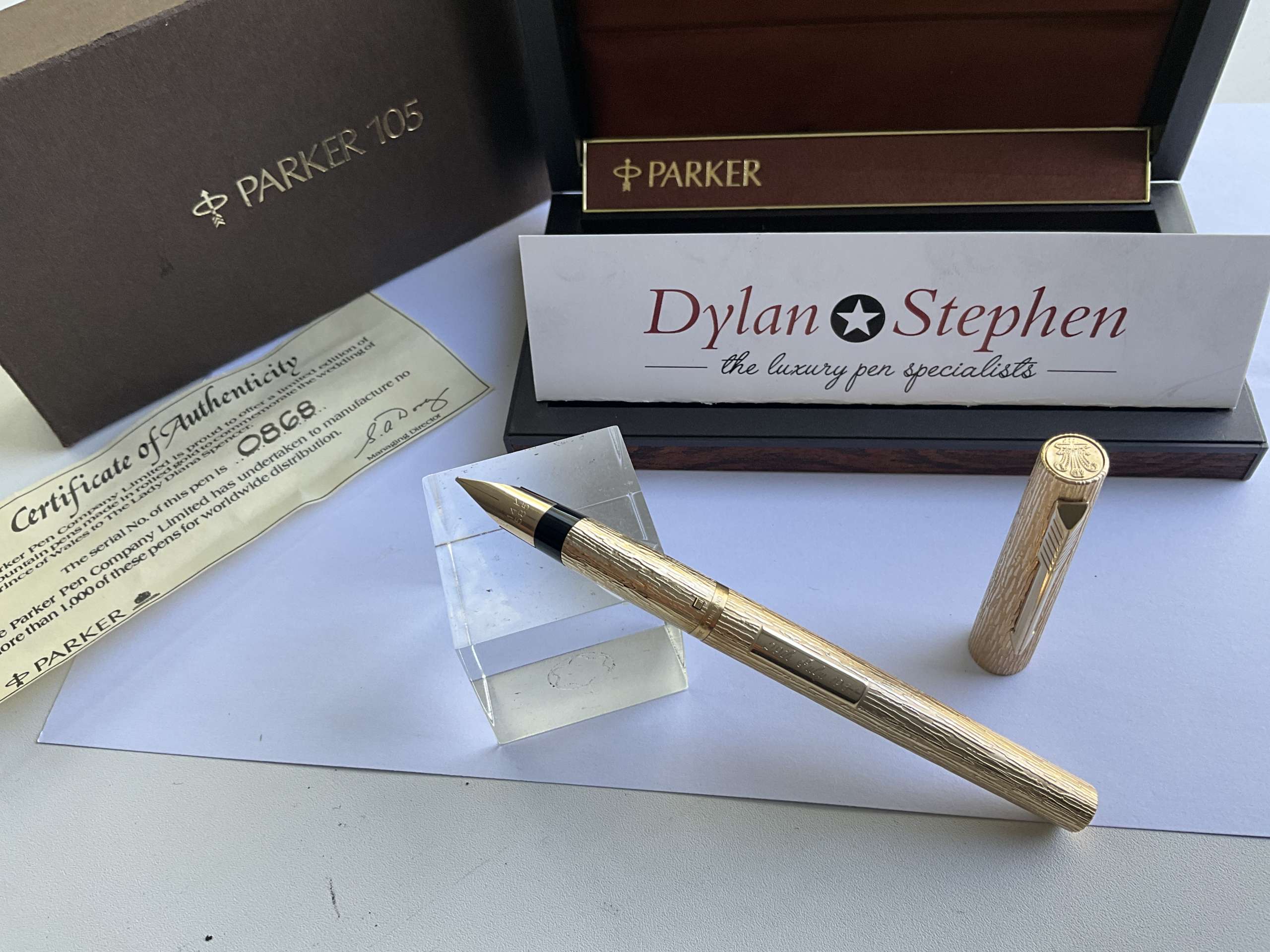 Parker 105 The Royal Wedding Limited Edition fountain pen