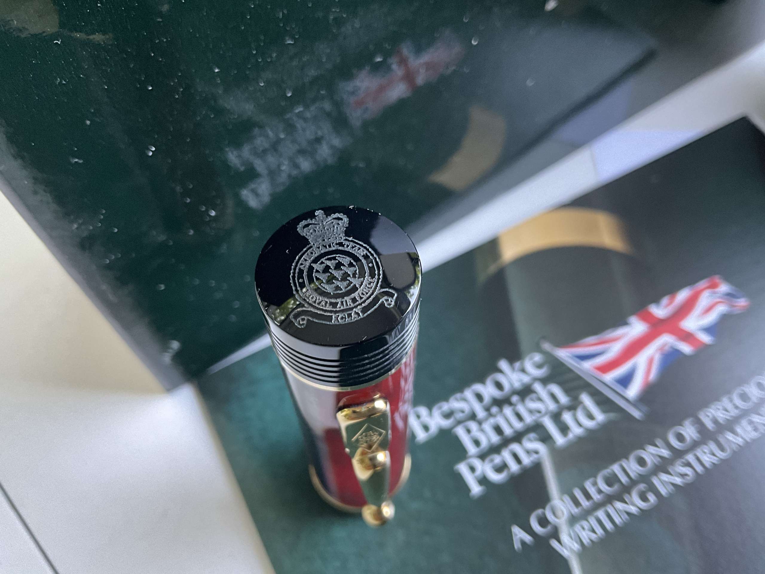 Conway Stewart Churchill The Red Arrows Limited Edition fountain pen - Image 6