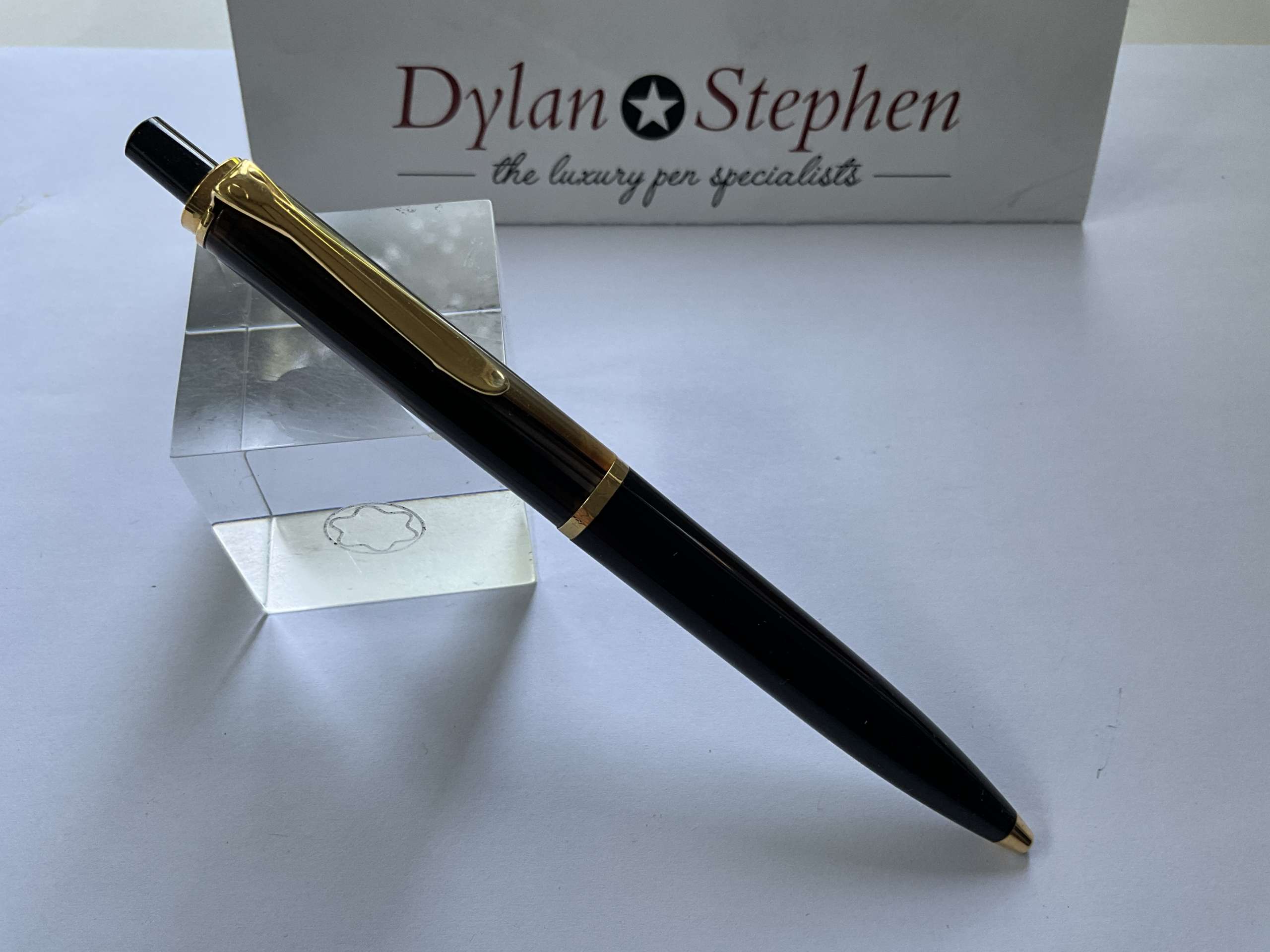 Pelikan Souveran tortoiseshell ballpoint pen