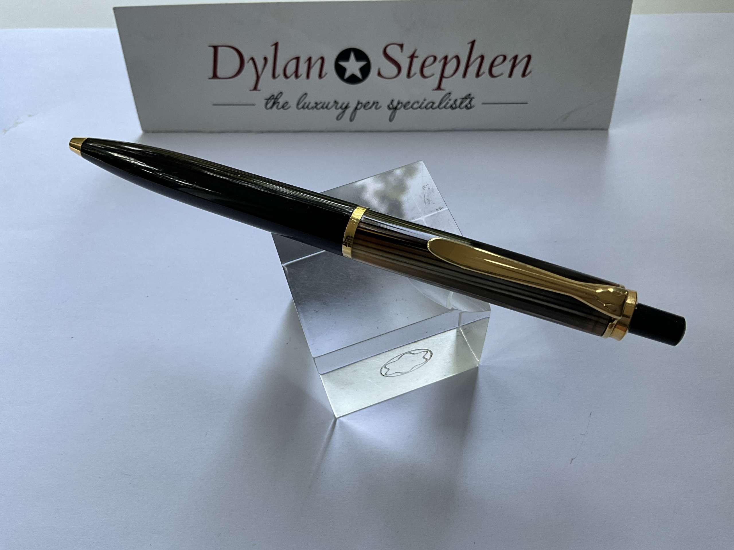Pelikan Souveran tortoiseshell ballpoint pen - Image 4