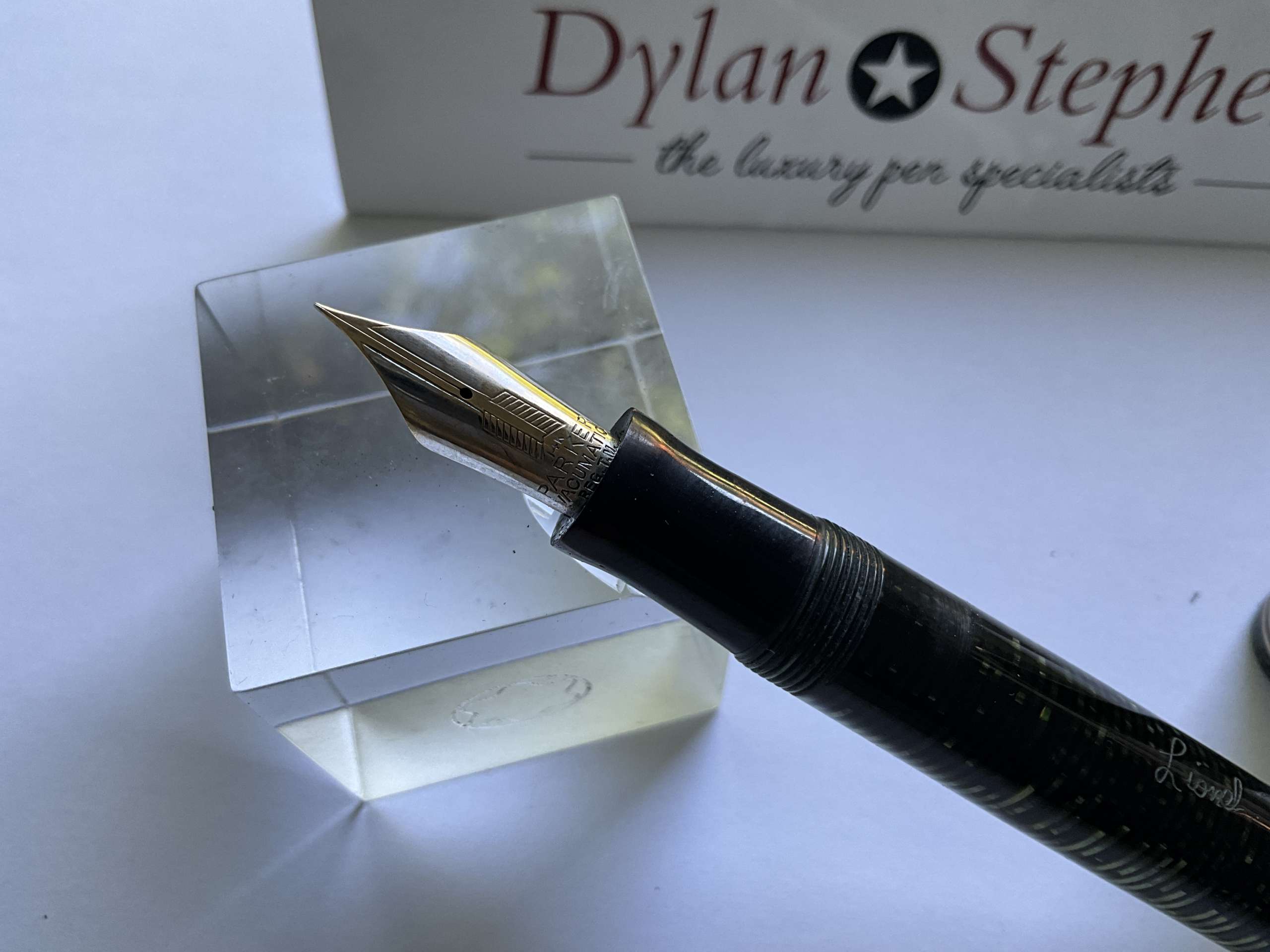 Parker Oversize Vacumatic Emerald Pearl vintage fountain pen - Image 2