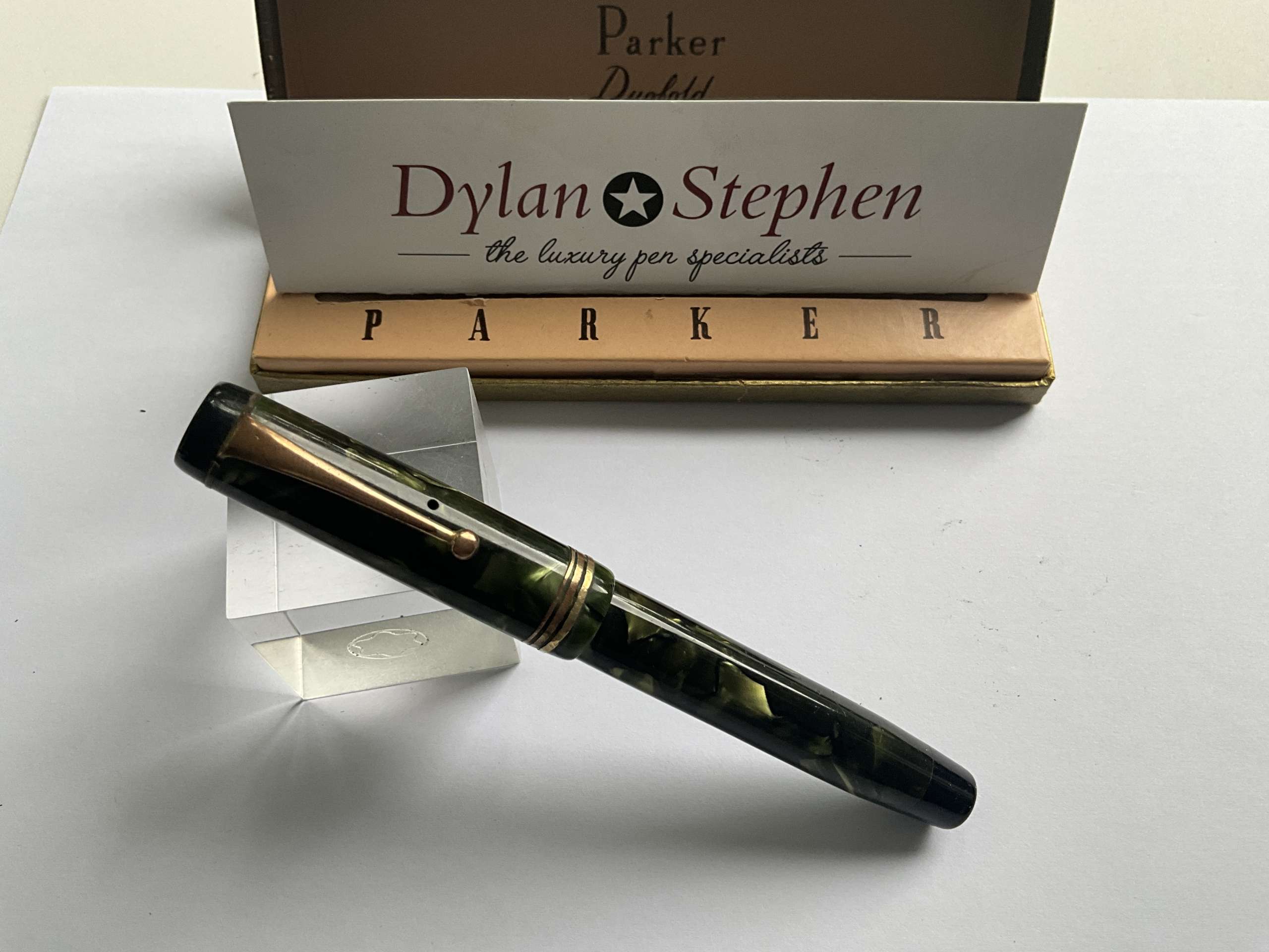 Parker Duofold Deluxe Senior Green and Black Fountain Pen (Canada, 1930s) - Image 6