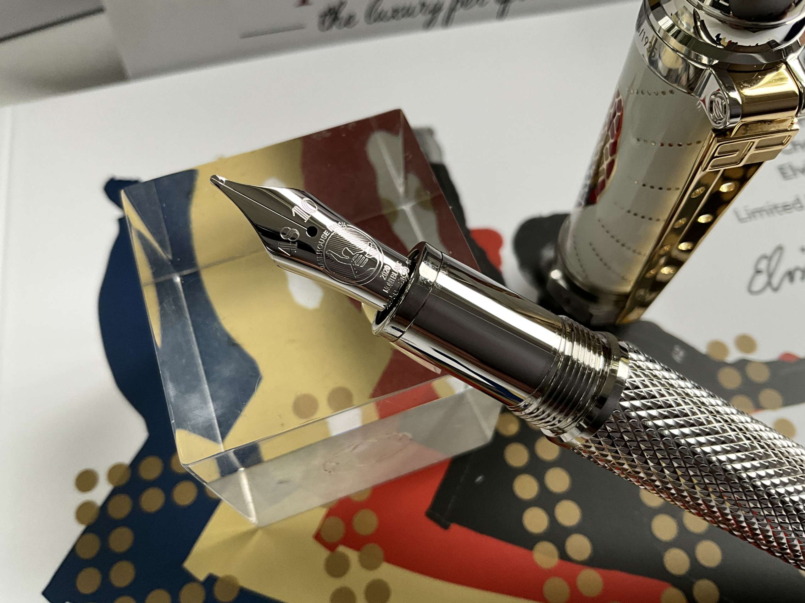 Montblanc Great Characters Elvis Presley Limited Edition 1935 fountain pen - Image 2