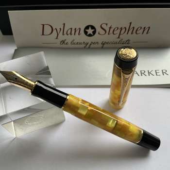 Parker Duofold Demi Citrine fountain pen