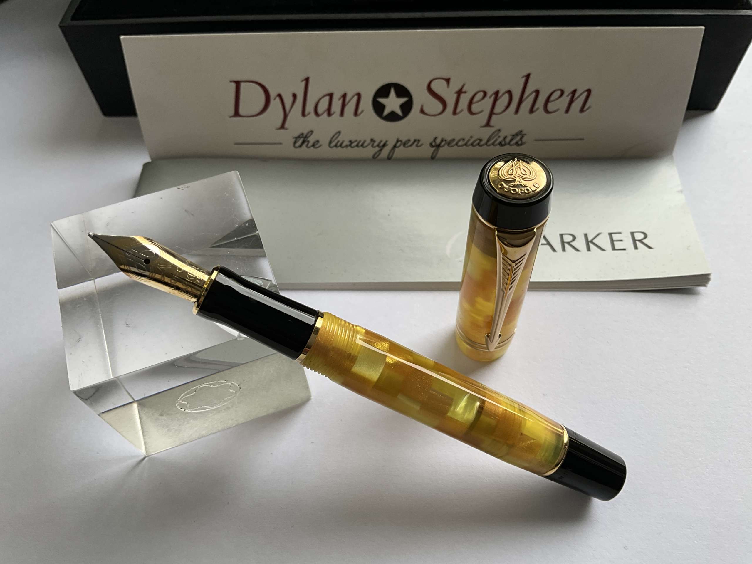 Parker Duofold Demi Citrine fountain pen