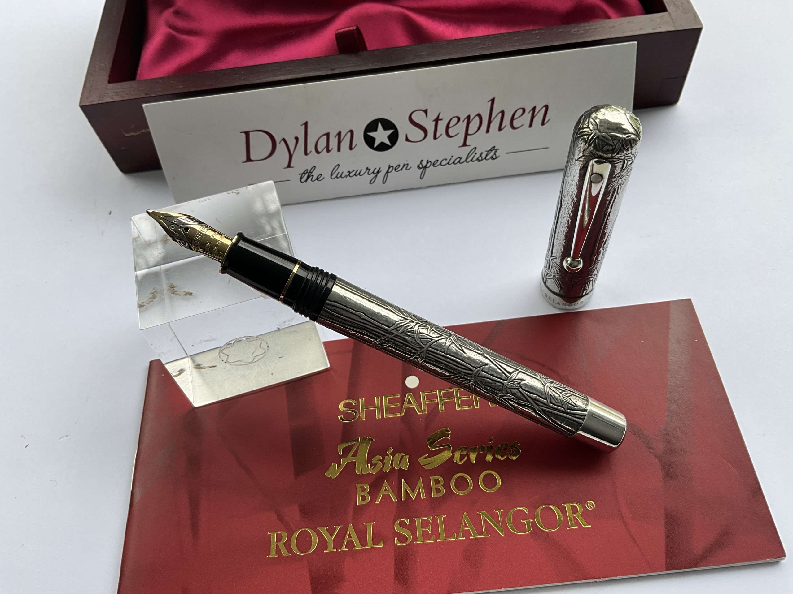 Sheaffer Royal Selangor Asia Series fountain pen