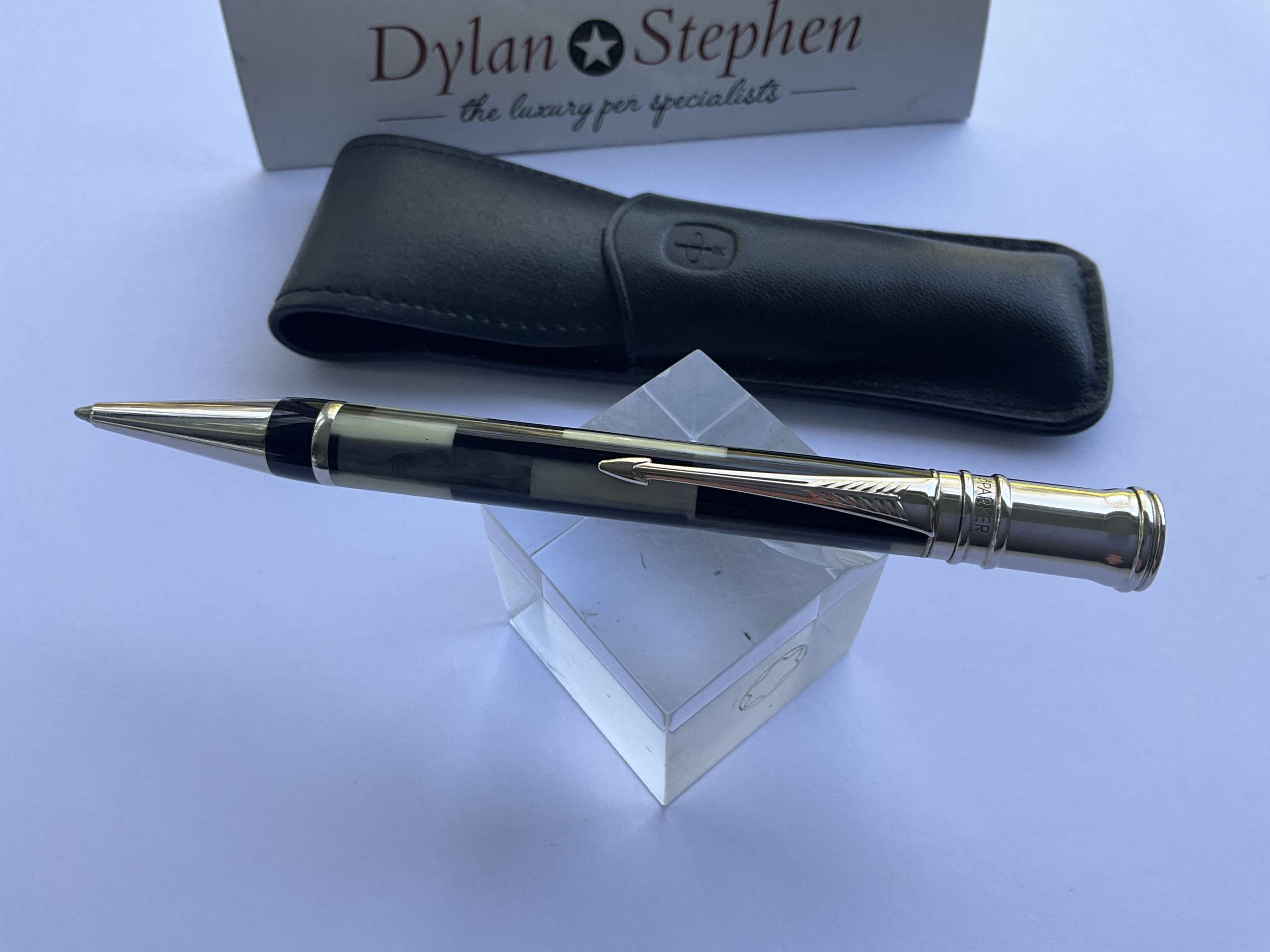 Parker Duofold Black Mosaic Ballpoint pen - Image 4