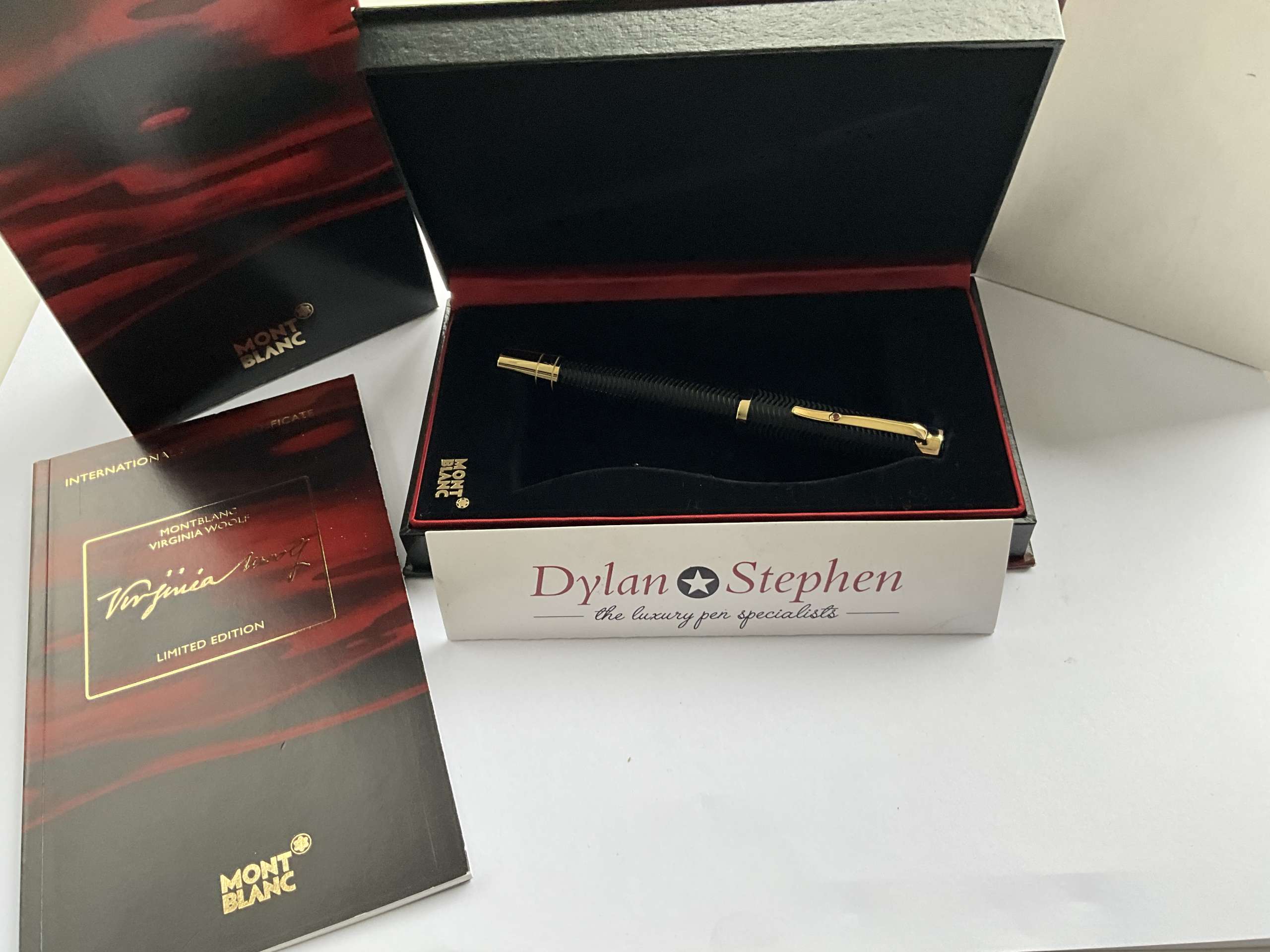 Montblanc Writers Limited Edition Virginia Woolf Fountain Pen - Image 7