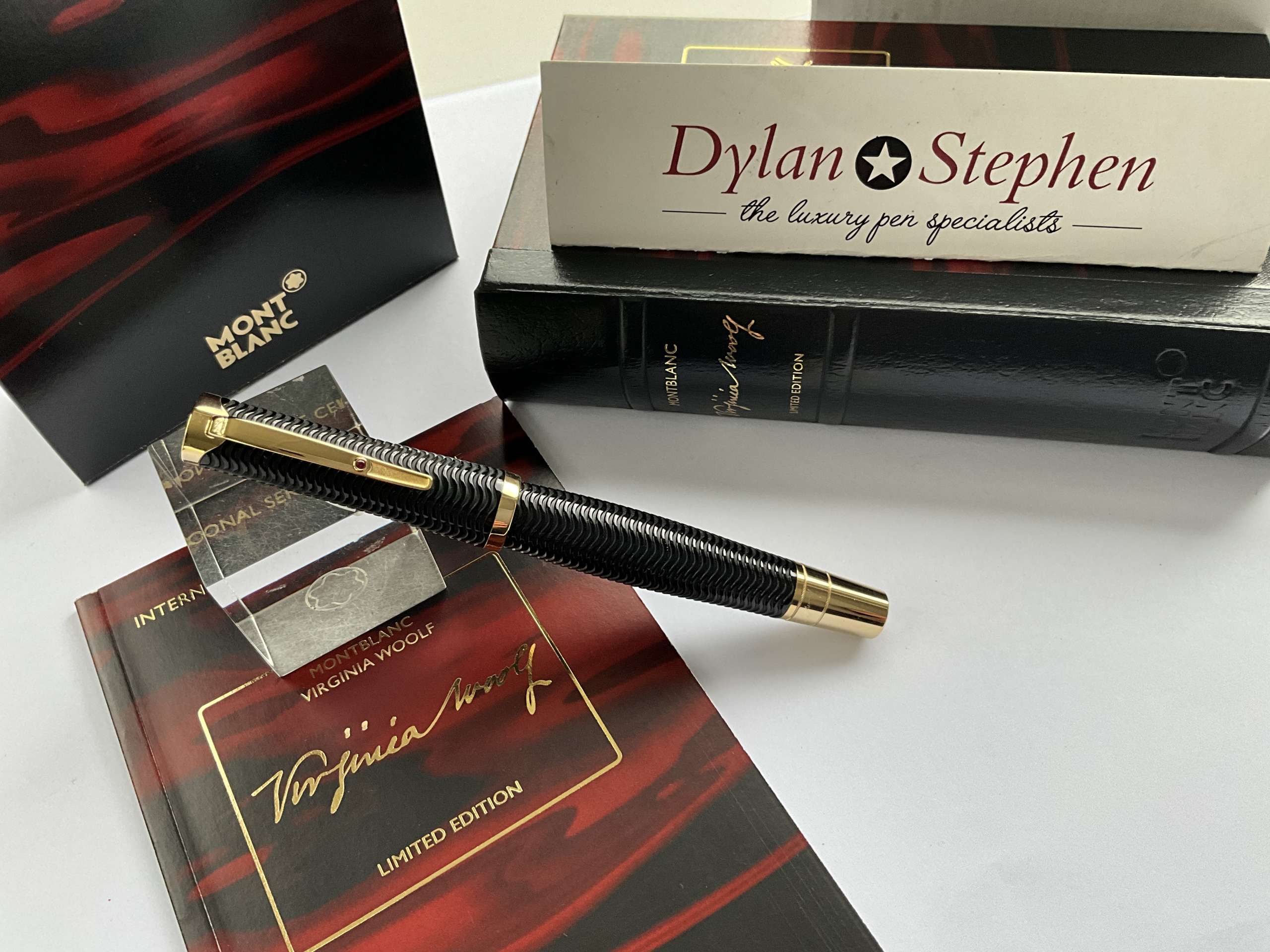 Montblanc Writers Limited Edition Virginia Woolf Fountain Pen - Image 6