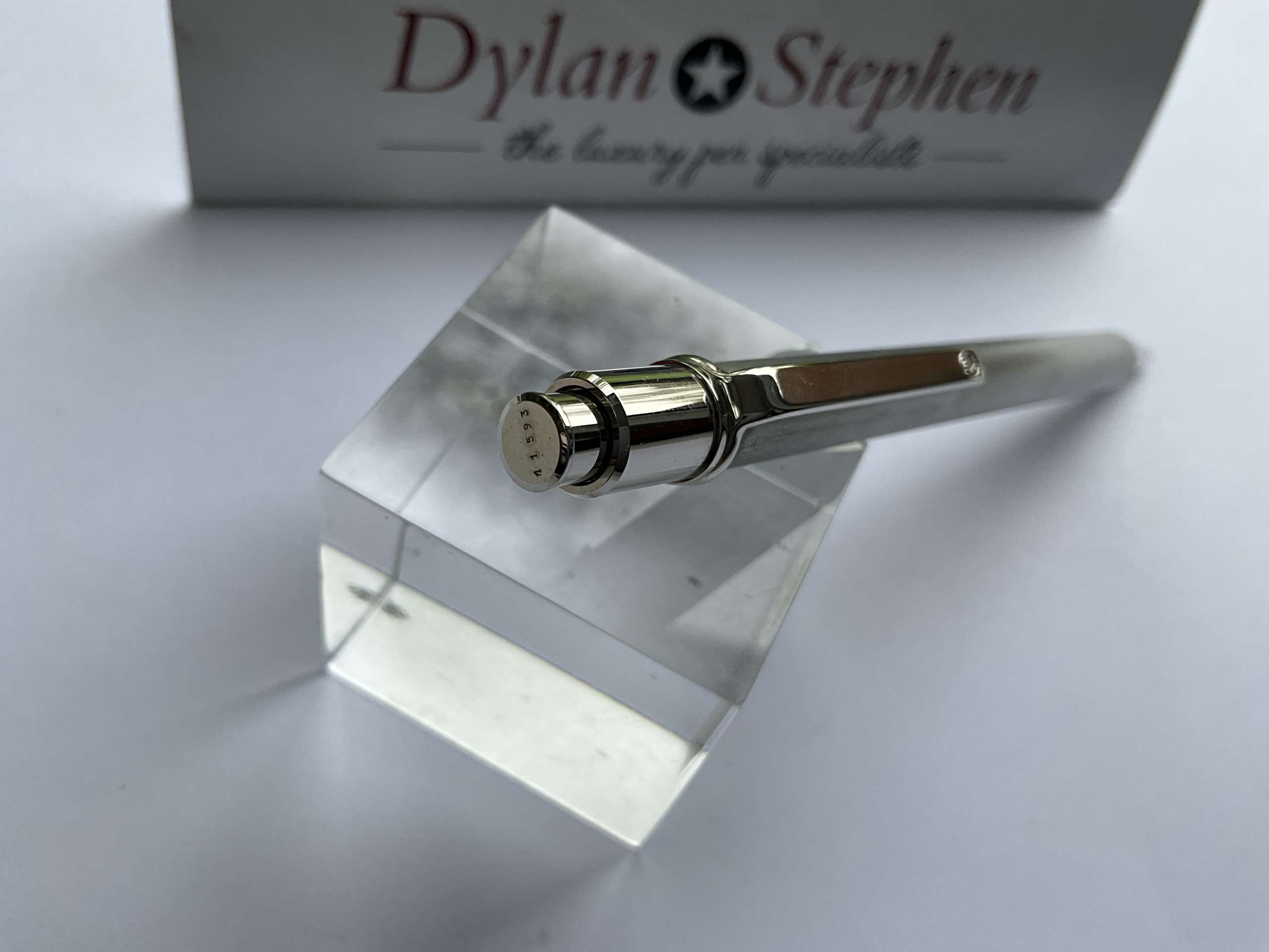 Cartier Must de Cartier Brushed Steel Mechanical Pencil - Image 2