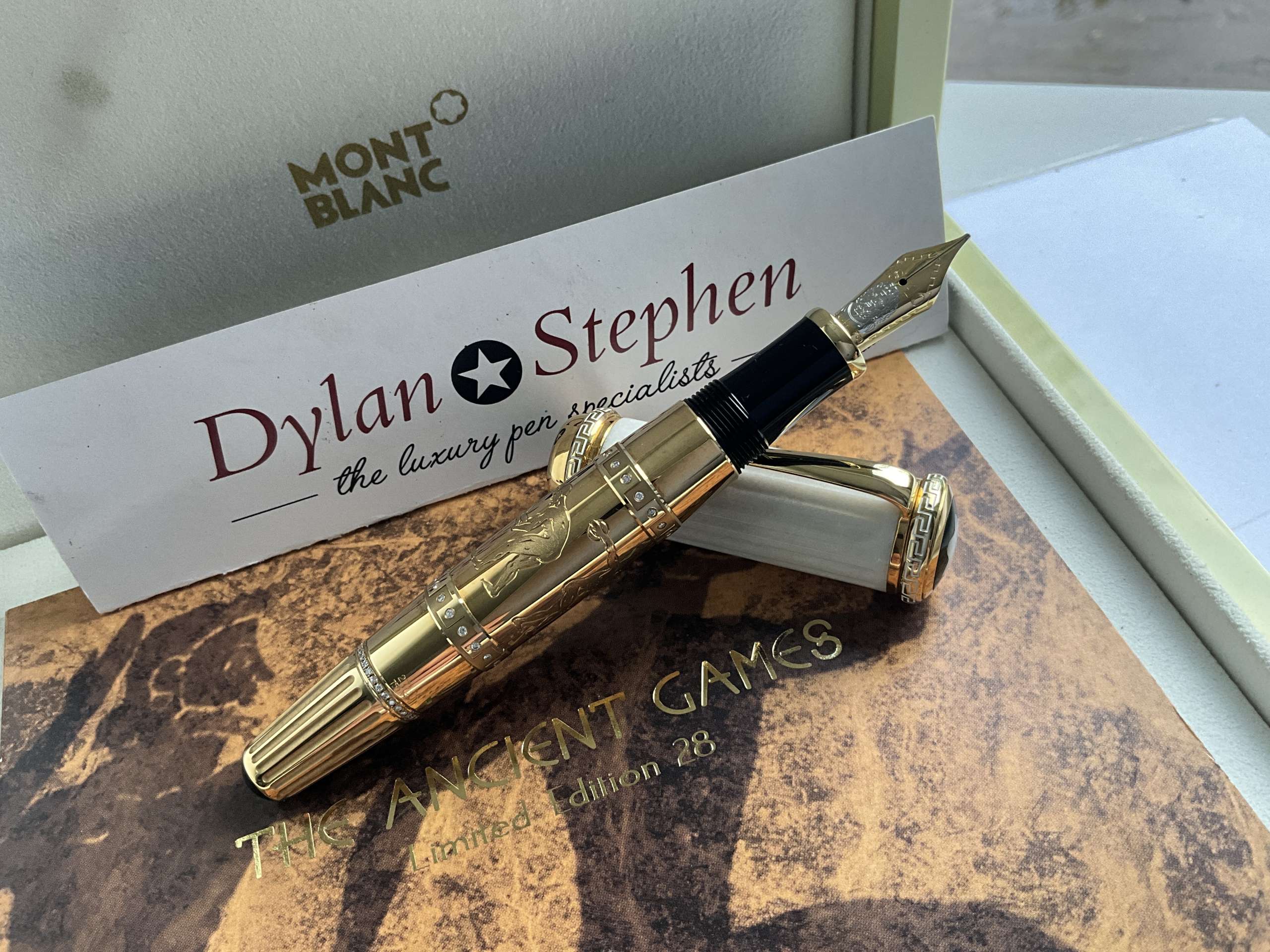 Montblanc The Ancient Games Limited Artisan Edition fountain pen - Image 8