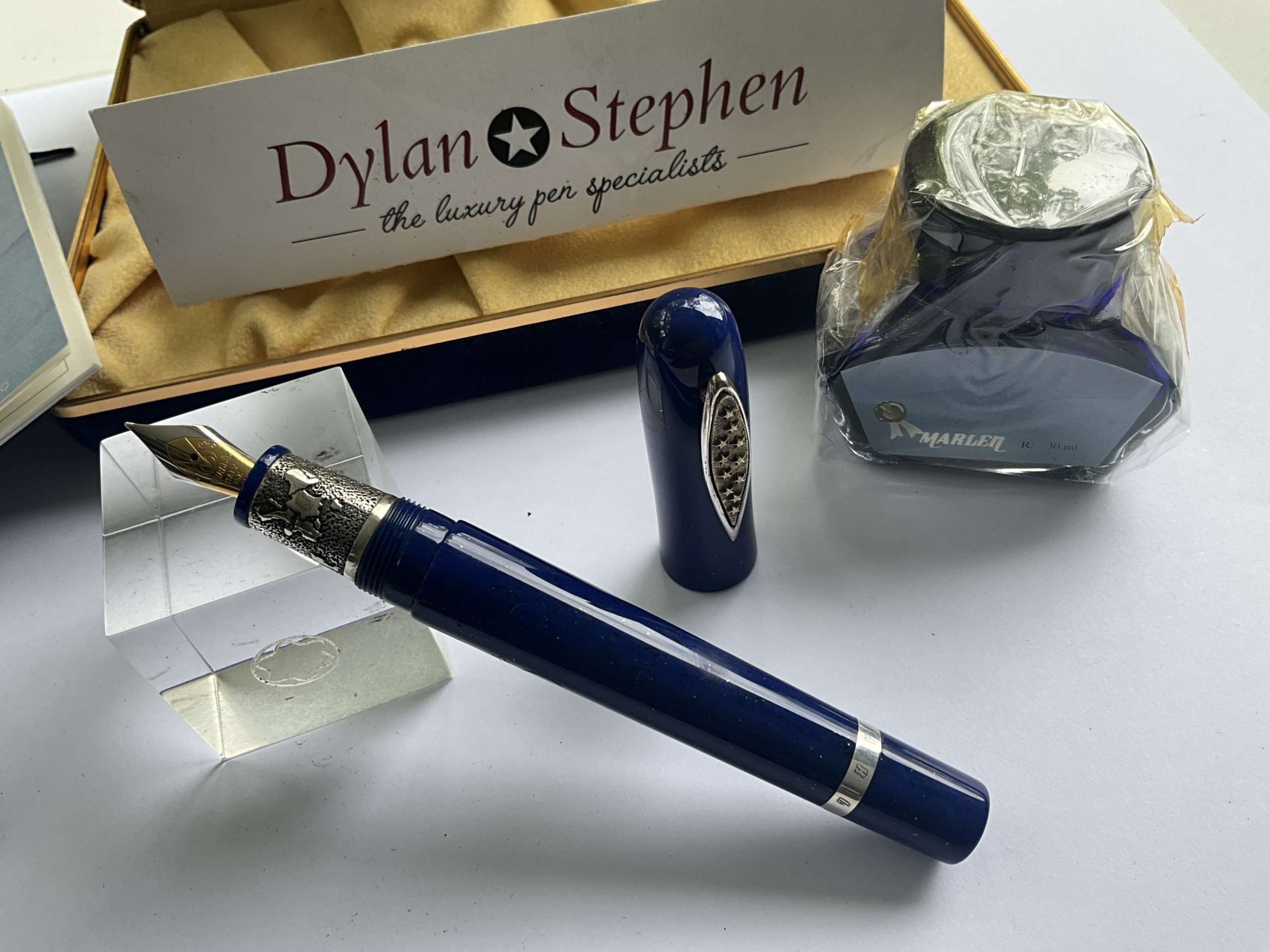 Marlen Euro 2002 Limited Edition Blue Fountain Pen