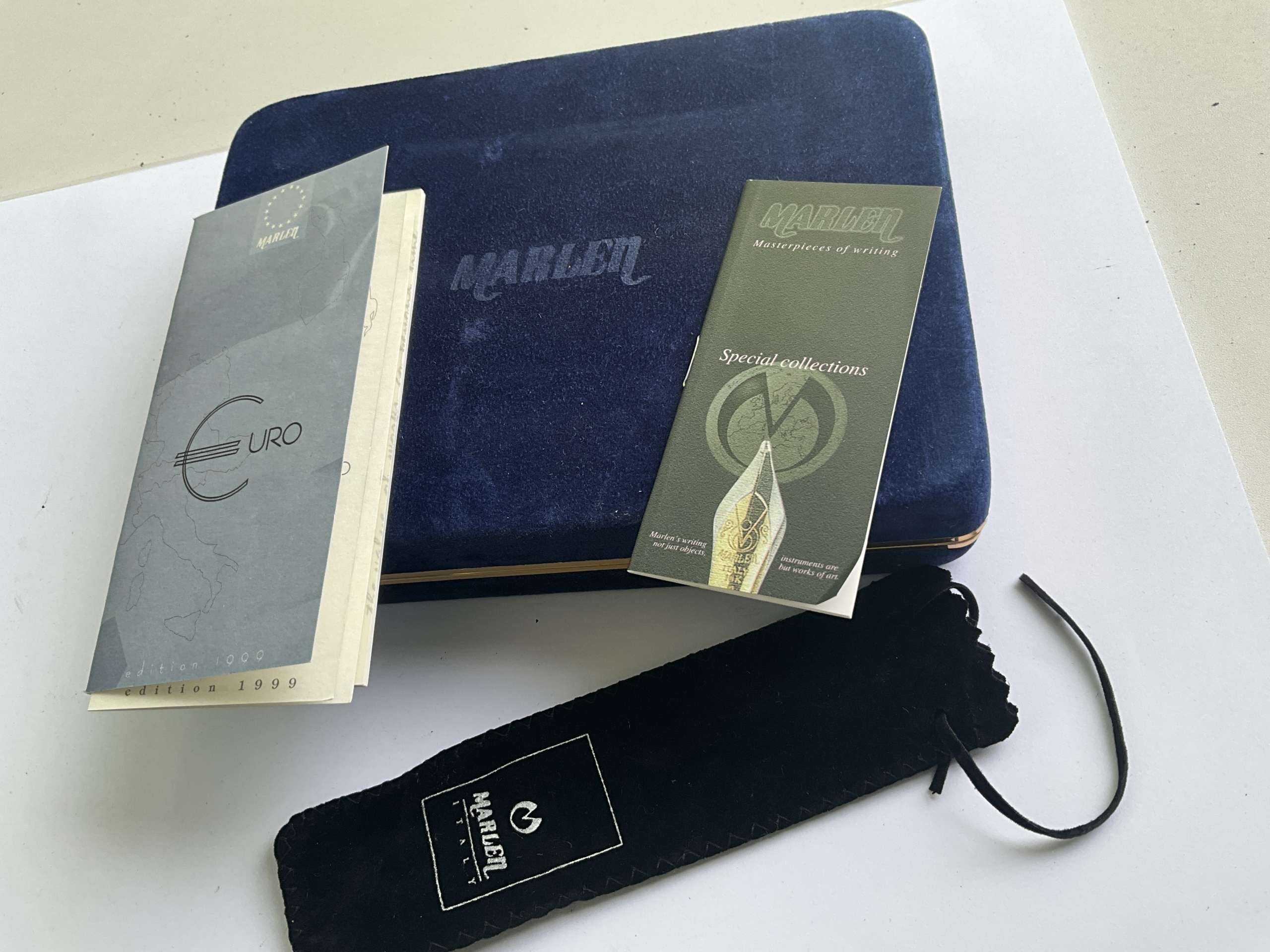 Marlen Euro 2002 Limited Edition Blue Fountain Pen - Image 8