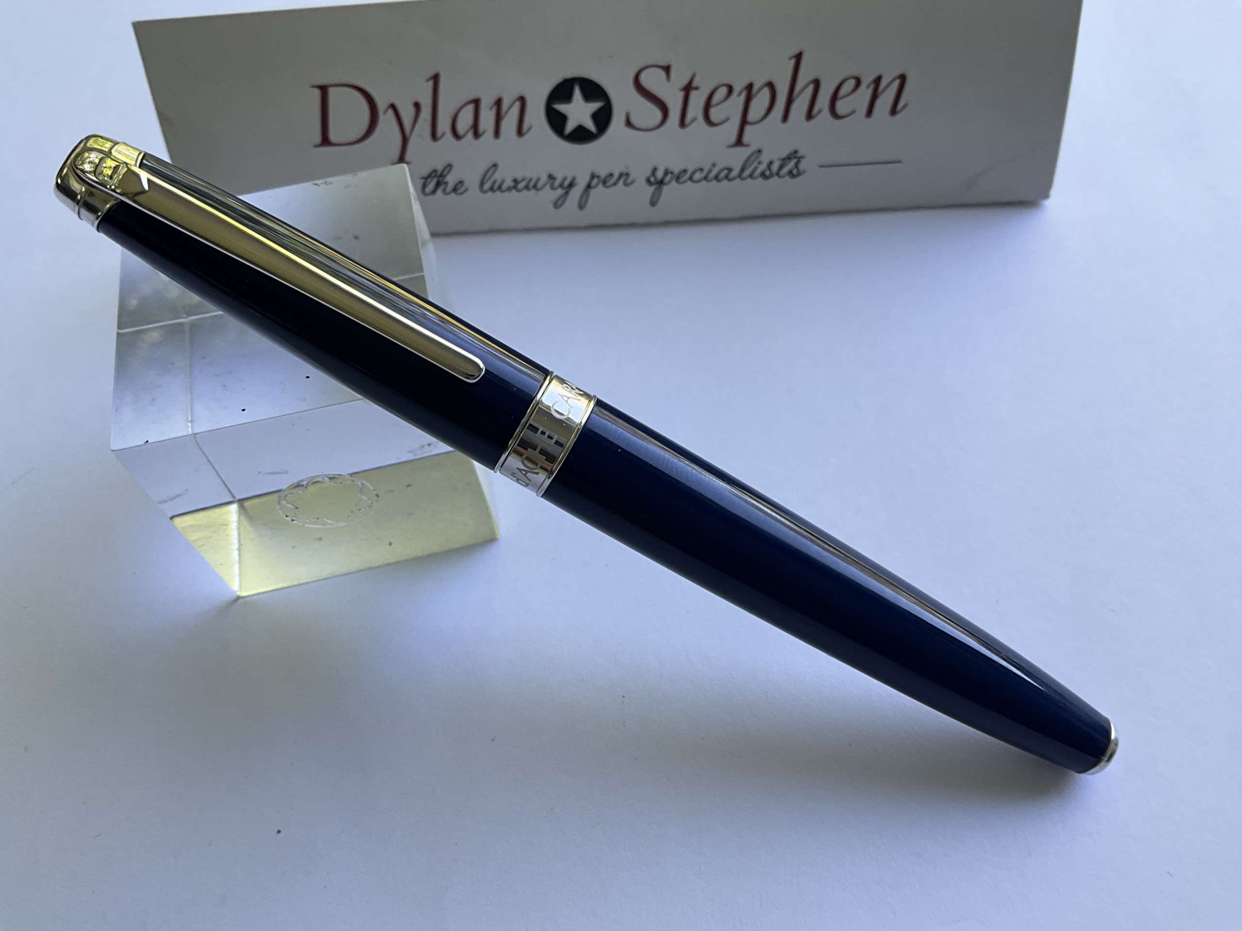 Caran d'Ache Leman Blue Fountain Pen - Image 6