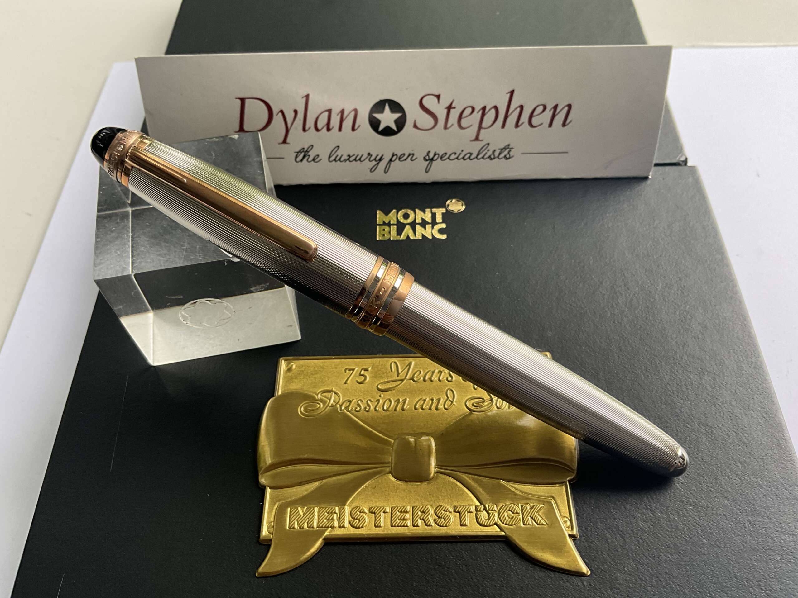 Montblanc Meisterstuck Legrand 75th Anniversary Limited Edition 1924 Silver Rollerball Pen (Copy) - Image 7