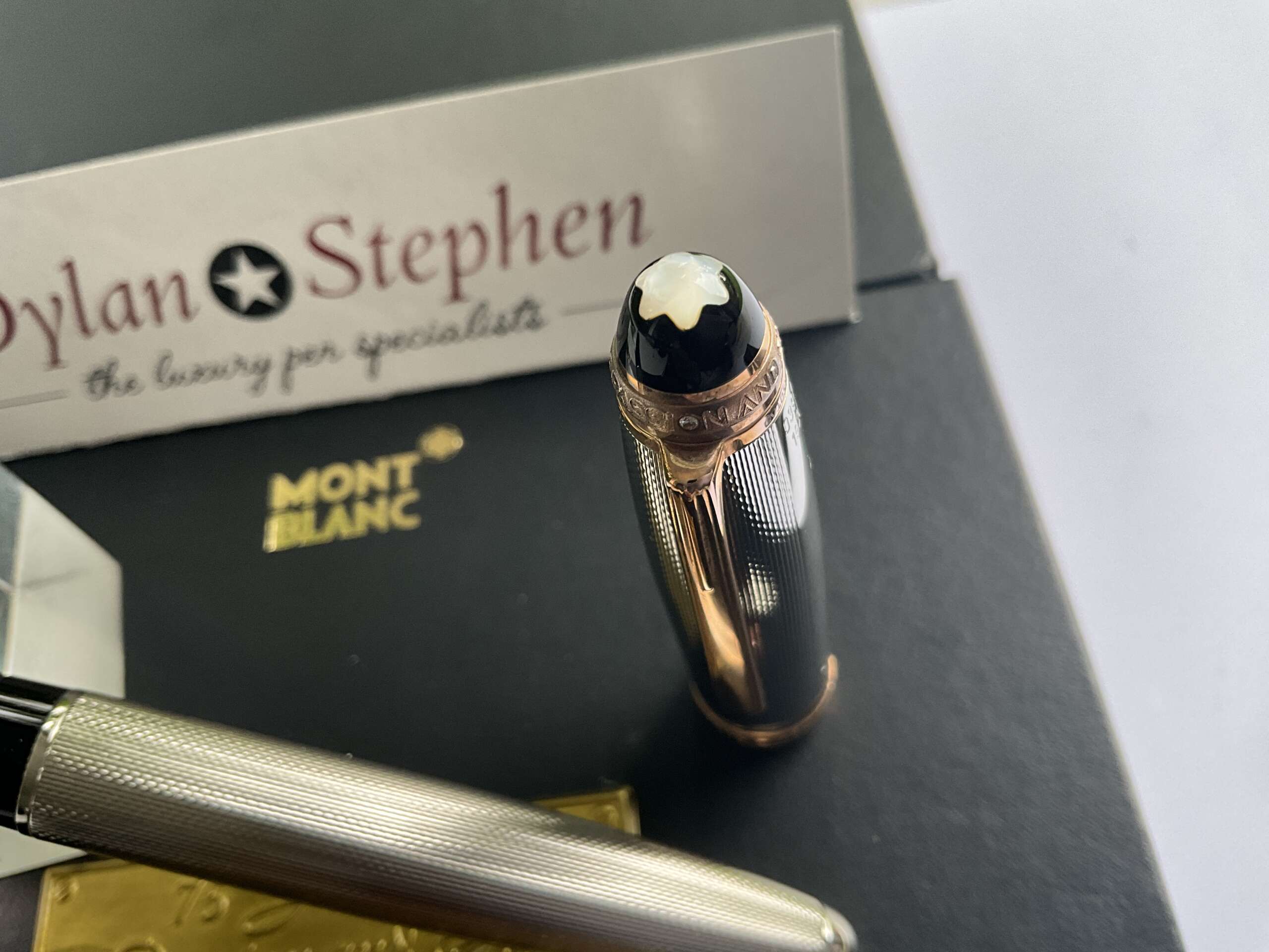 Montblanc Meisterstuck Legrand 75th Anniversary Limited Edition 1924 Silver Rollerball Pen (Copy) - Image 2