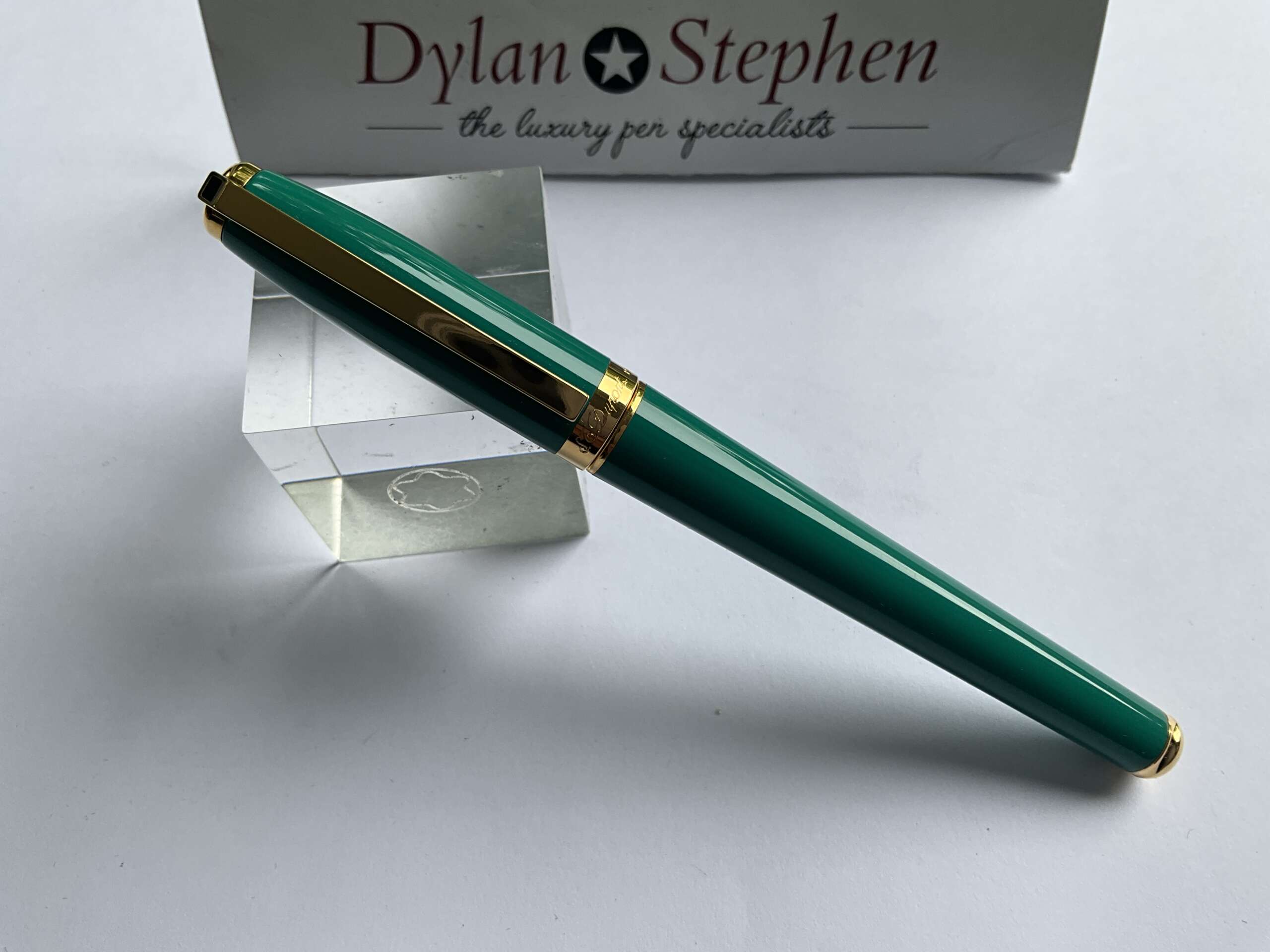 ST DuPont Fidelio Teal Lacquer Fountain Pen - Image 6