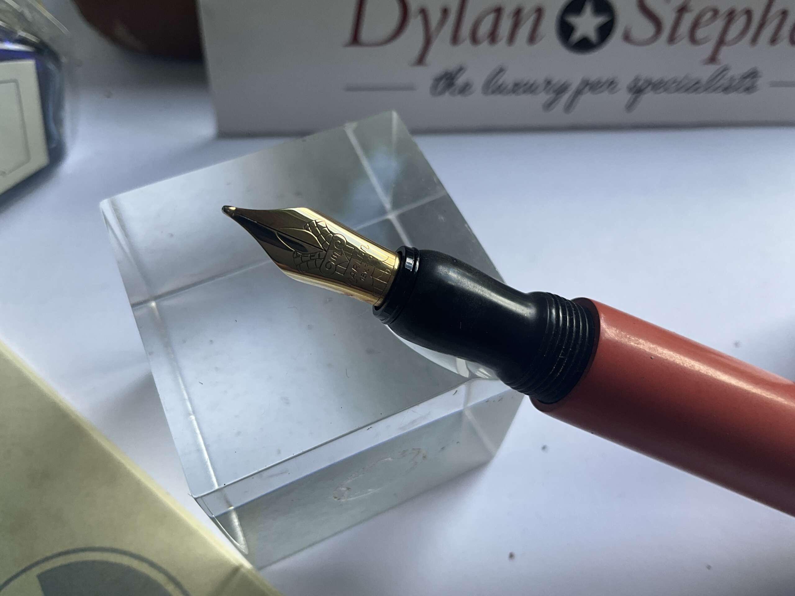 Marlen Marc Chagall Limited Edition Fountain Pen - Image 2
