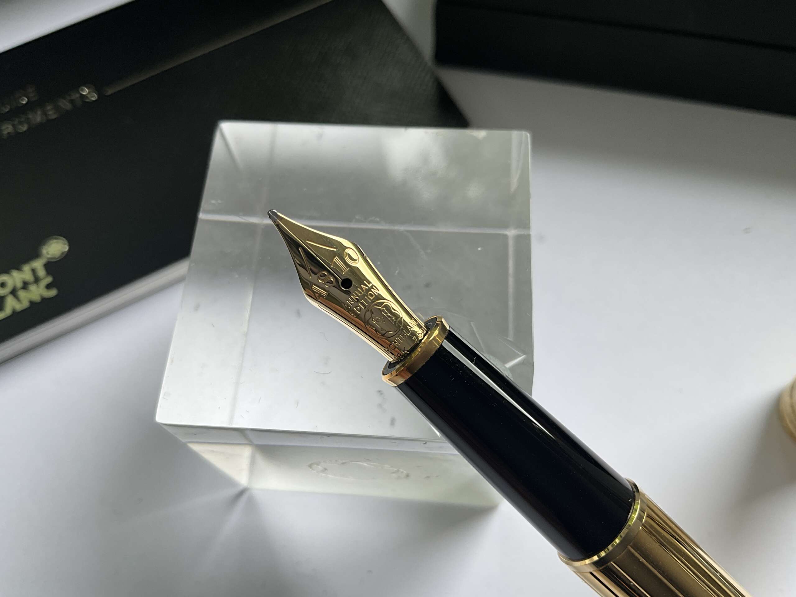 Montblanc Annual Limited Edition 2008 Danae Classical Mythology Fountain Pen - Image 2