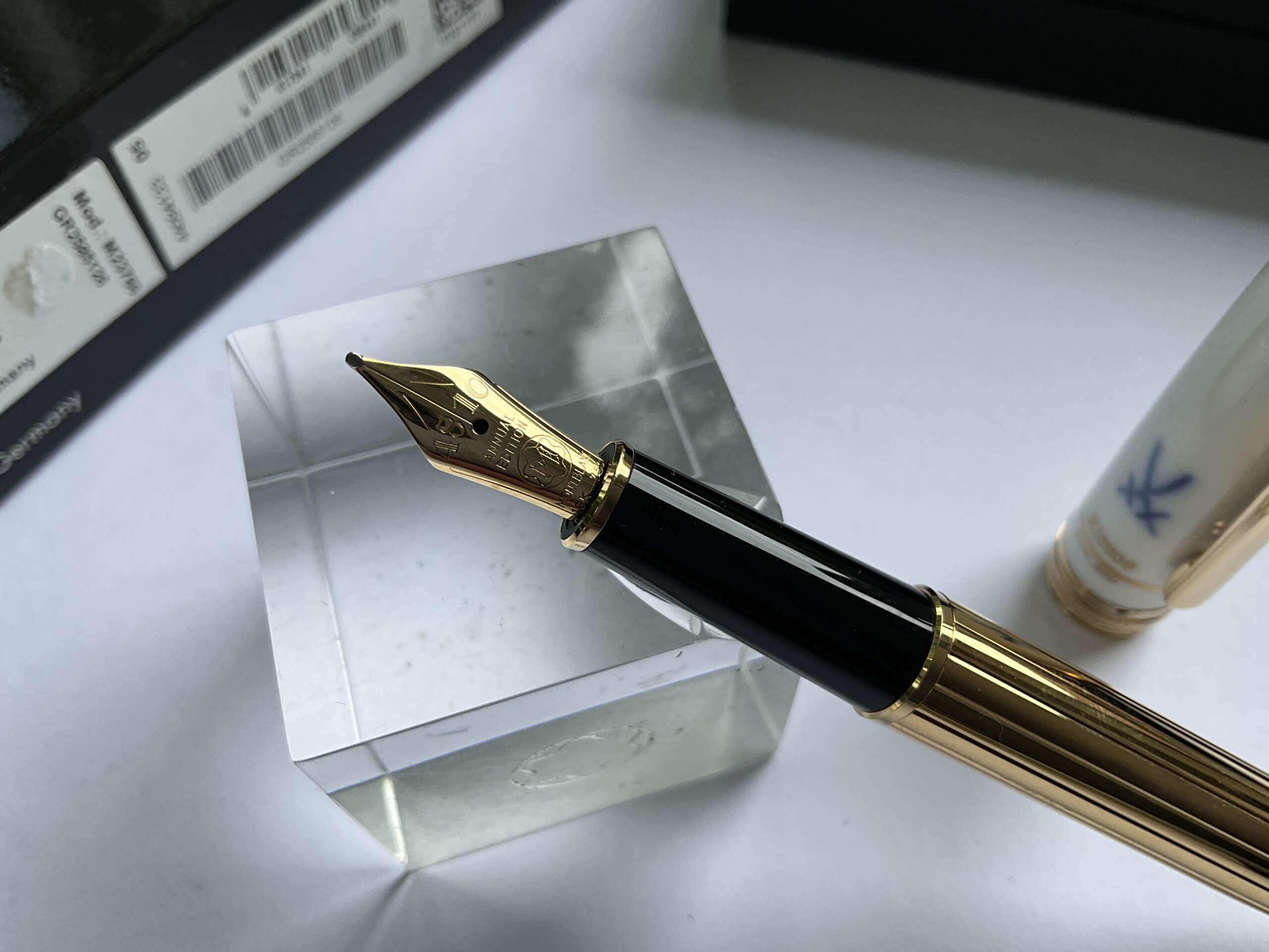 Montblanc Annual Limited Edition 2008 Venetian Carnival Pagliaccio Fountain Pen - Image 4