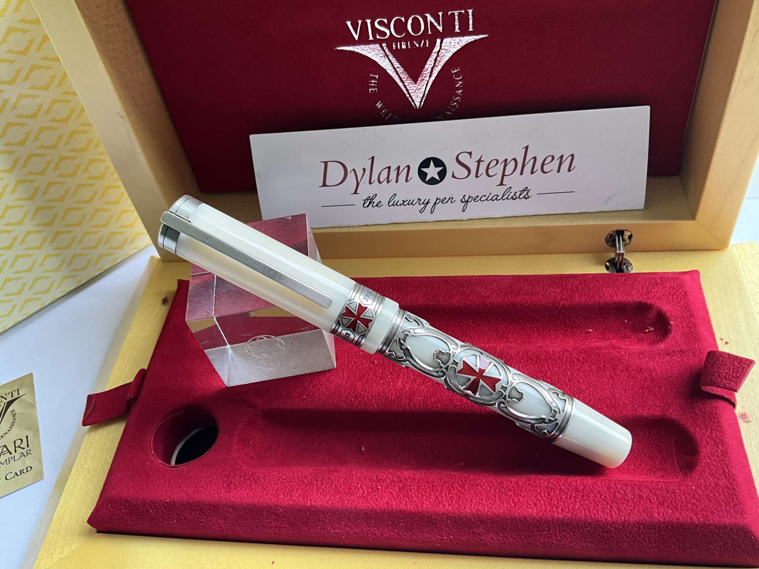 Visconti Templari The Knights Templar Limited Edition fountain pen - Image 9