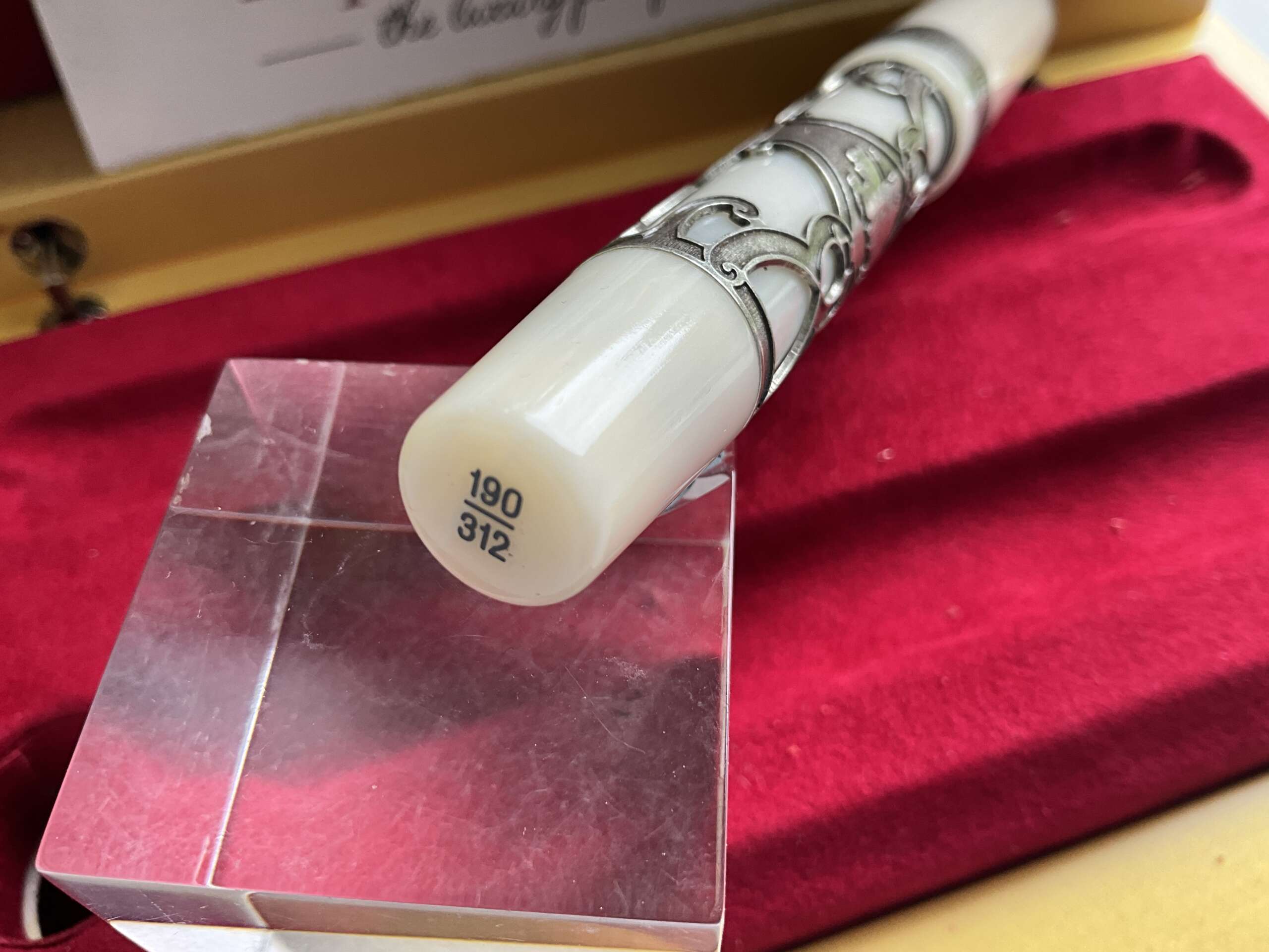 Visconti Templari The Knights Templar Limited Edition fountain pen - Image 5