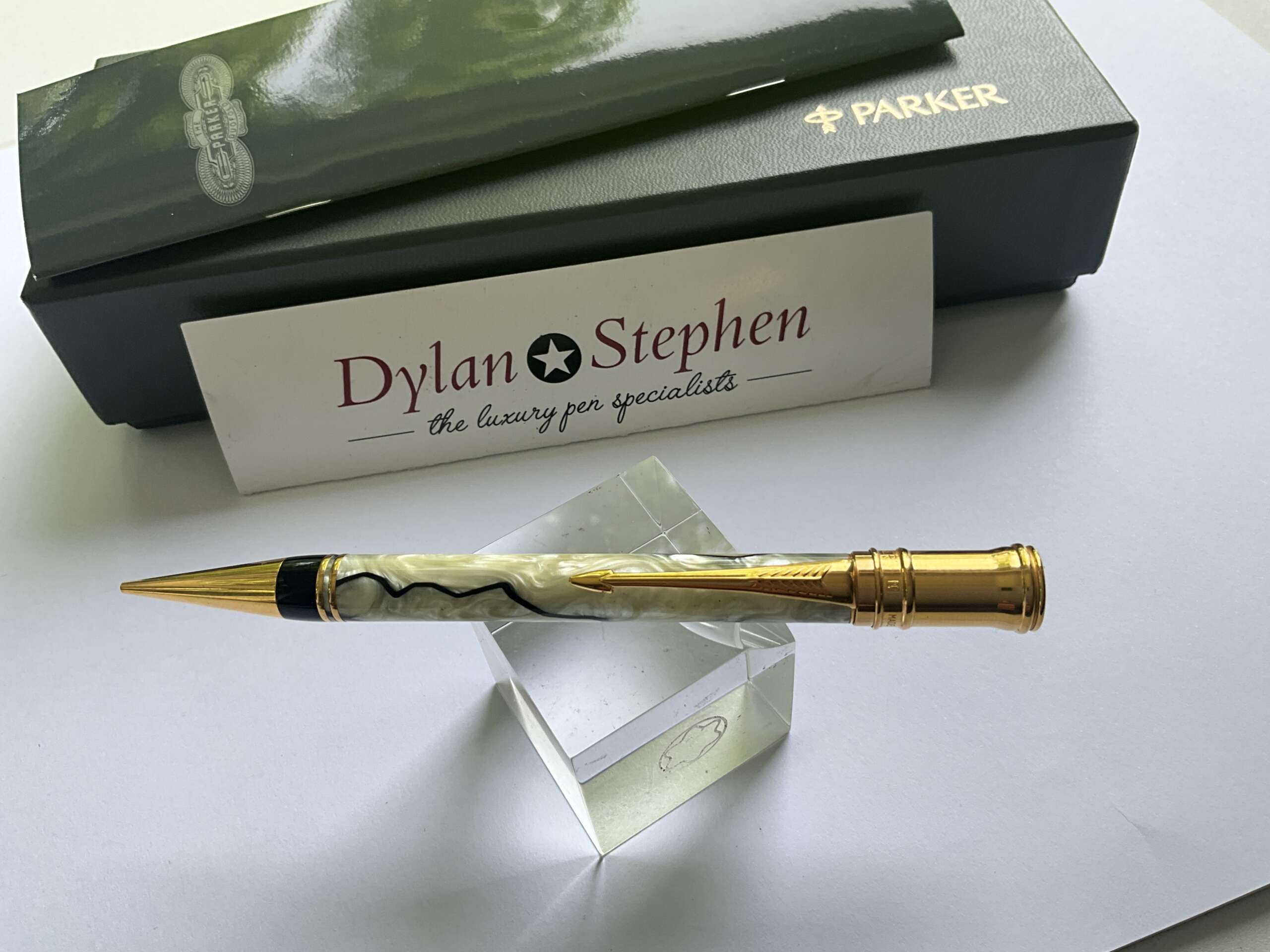 Parker Duofold Pearl + Black Mechanical Pencil - Image 3
