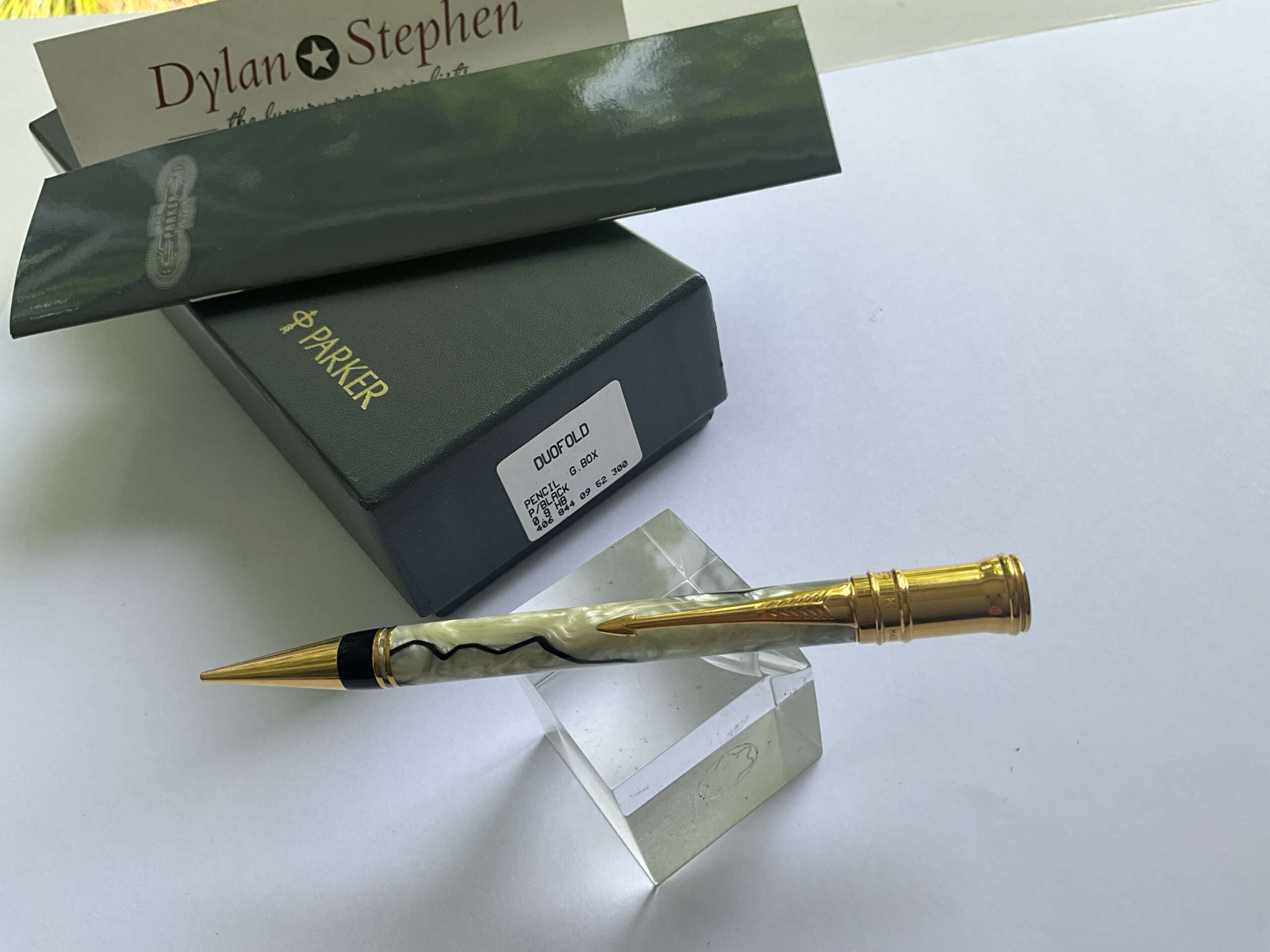 Parker Duofold Pearl + Black Mechanical Pencil - Image 4