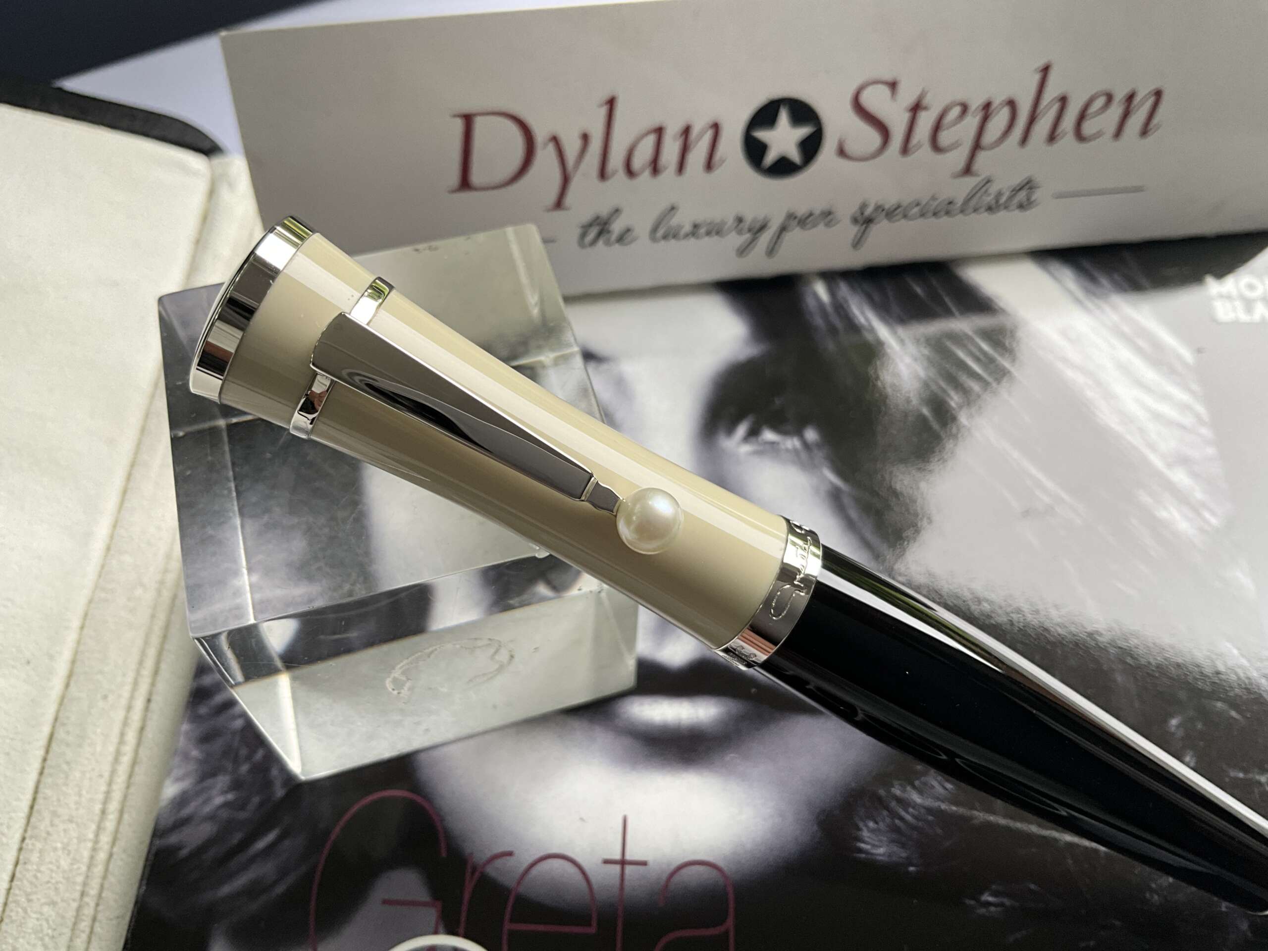 Montblanc Greta Garbo Special Edition Ballpoint Pen - Image 2