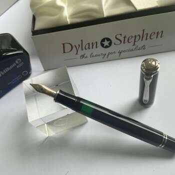 Pelikan Souveran M400 Black and Platinum fountain pen