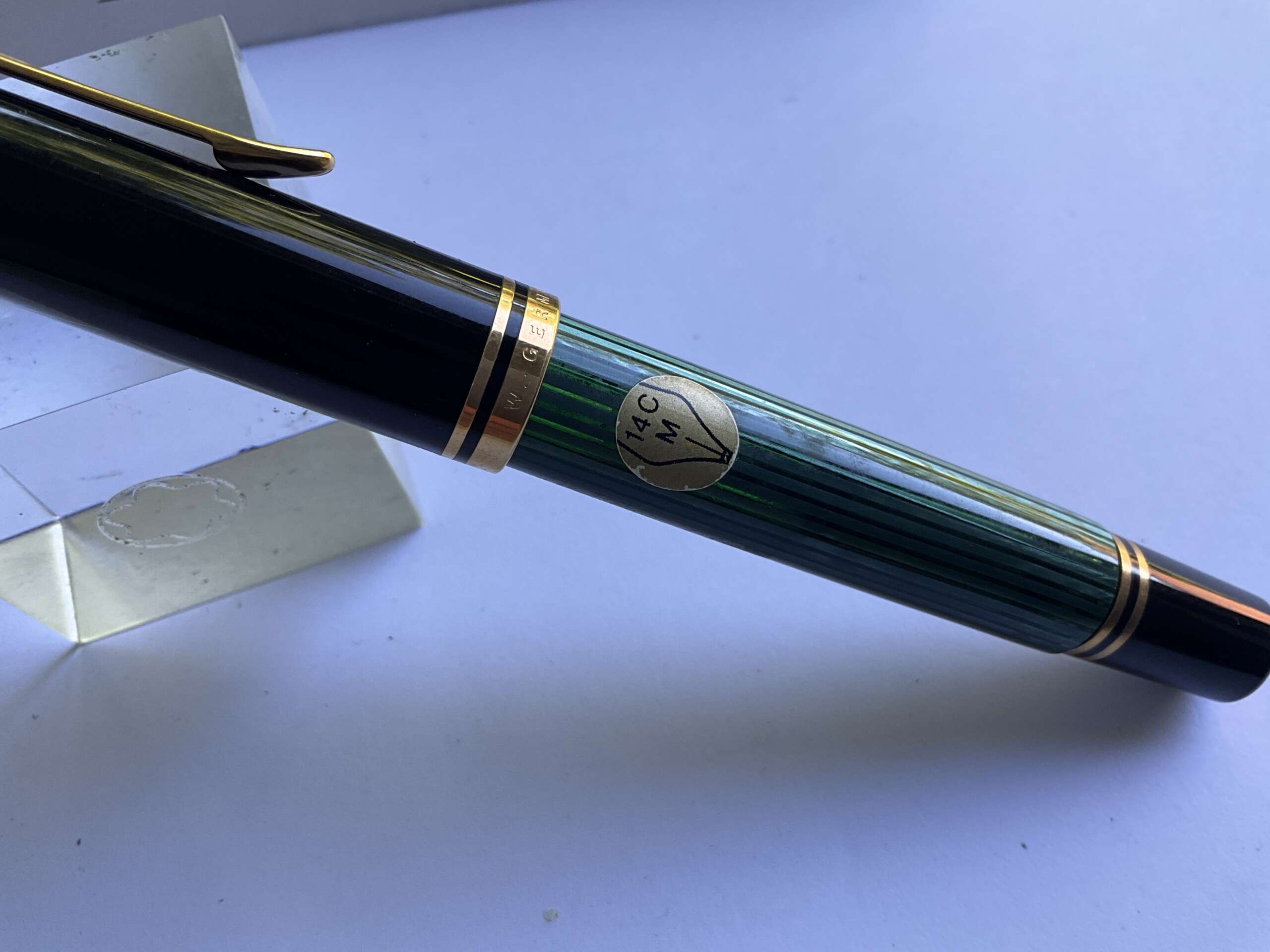 Pelikan Souveran M800 Green and Black fountain pen - Image 4