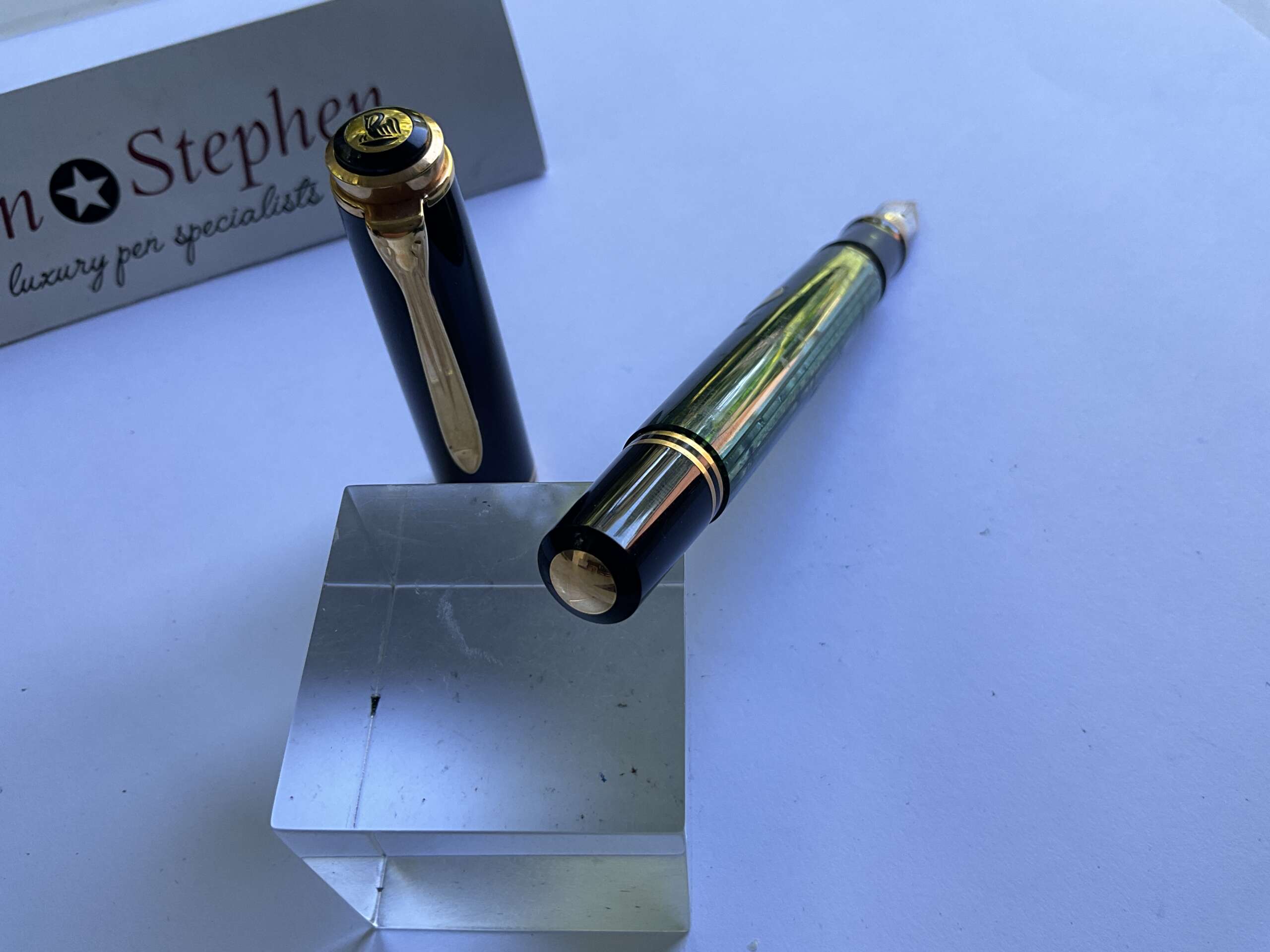 Pelikan Souveran M800 Green and Black fountain pen - Image 5