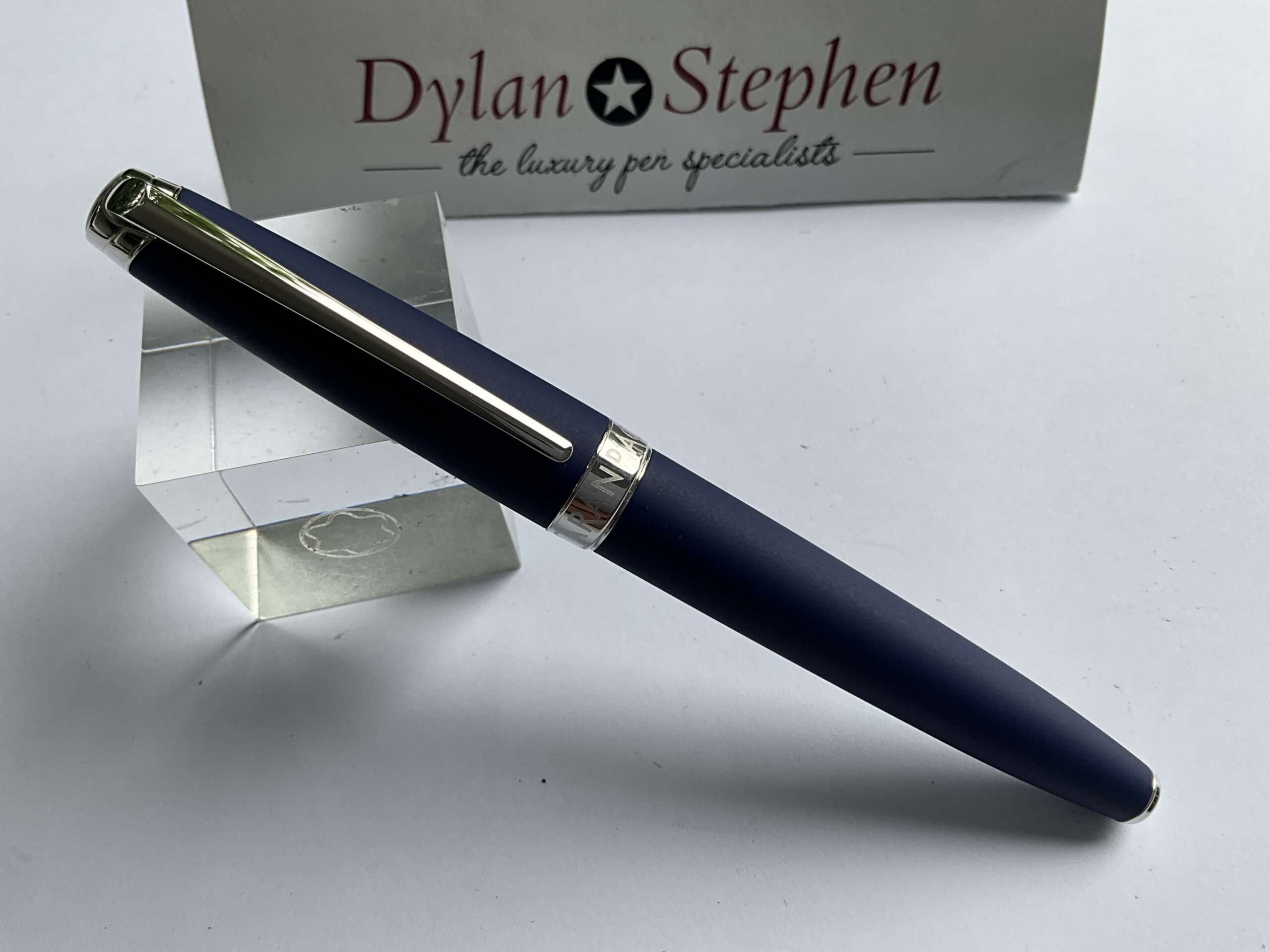 Caran d'Ache Leman Blue Night Matt Fountain Pen - Image 5