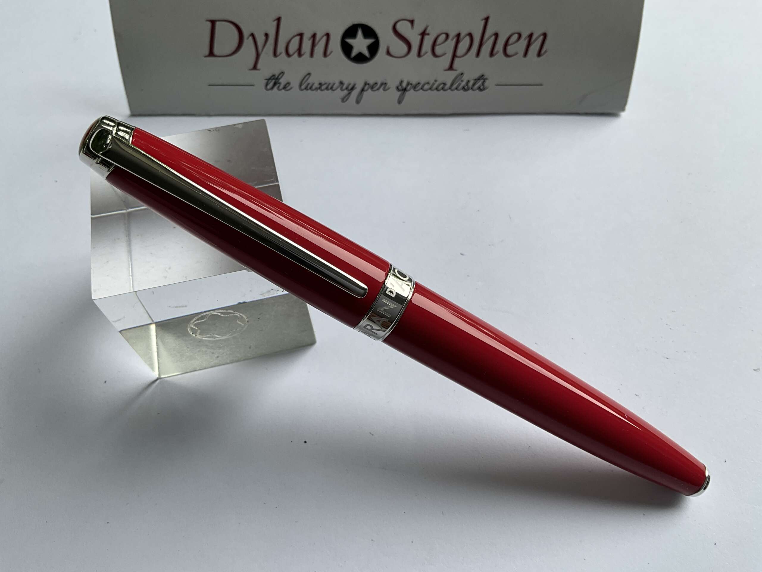 Caran d'Ache Leman V2 Scarlett Red Fountain Pen - Image 5