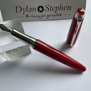 Caran d'Ache Leman V2 Scarlett Red Fountain Pen