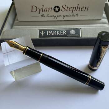 Parker Duofold Centennial MK1 Black and Gold fountain pen