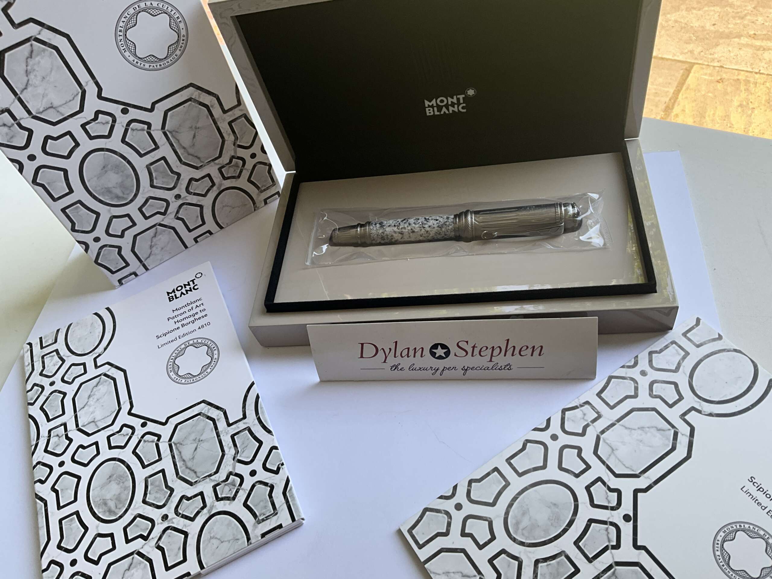 Montblanc Patron of the Arts Homage to Borghesse 4810 Limited Edition Fountain pen