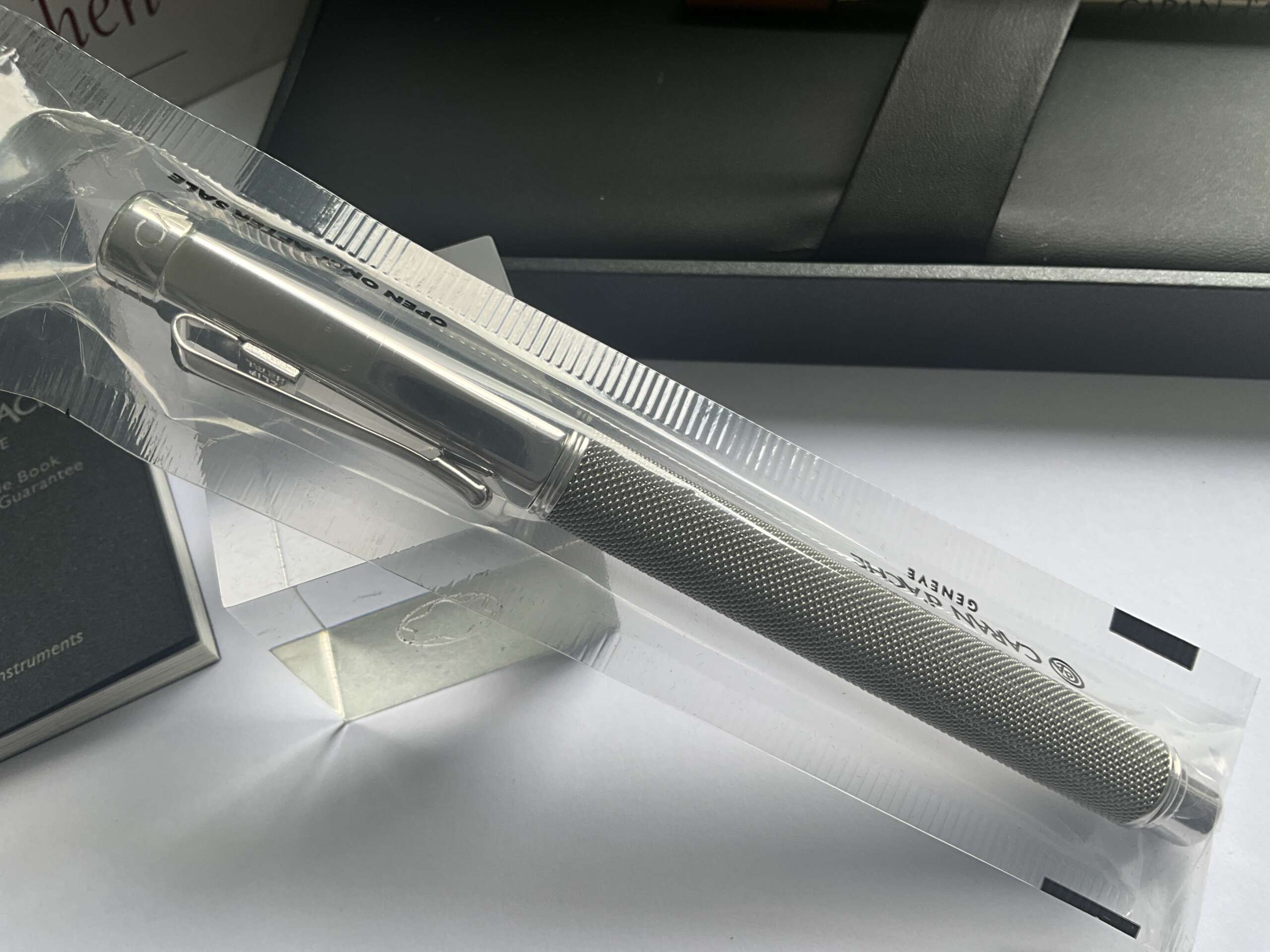 Caran d'Ache Varius Ivanhoe Metal Rollerball Pen - Image 3