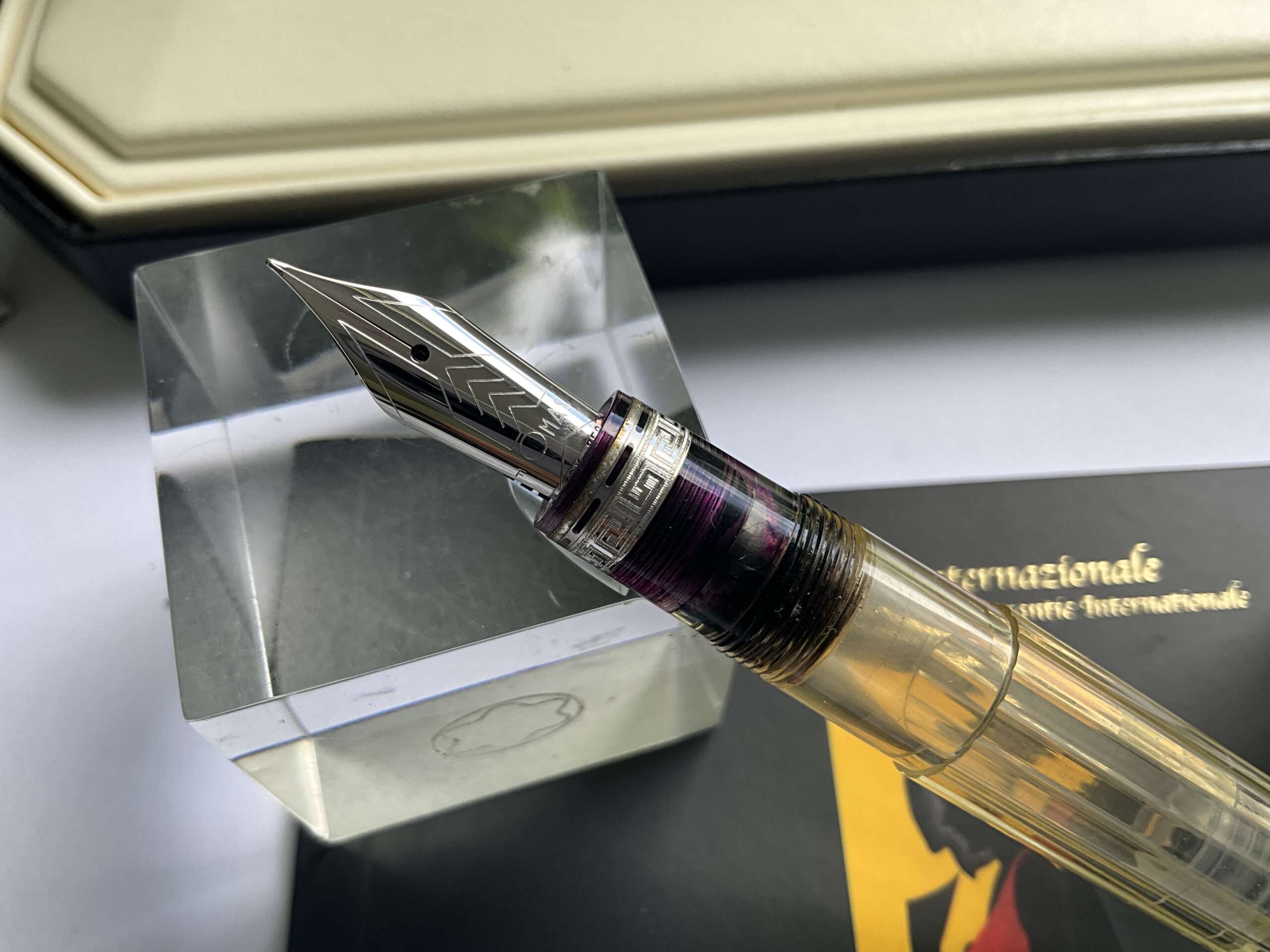 Omas Ogiva Vision Fluted Demonstrator fountain pen - Image 2