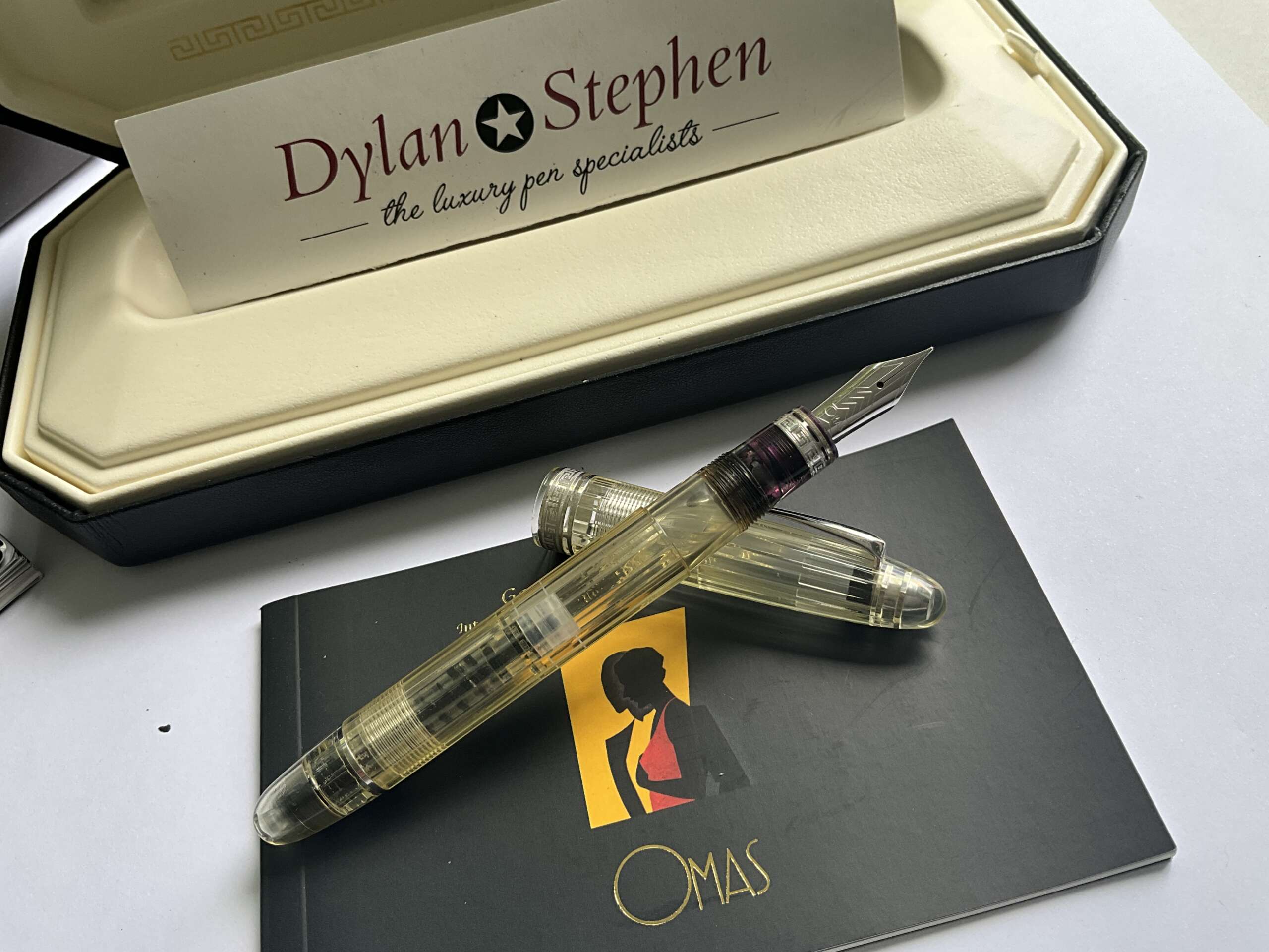 Omas Ogiva Vision Fluted Demonstrator fountain pen - Image 3