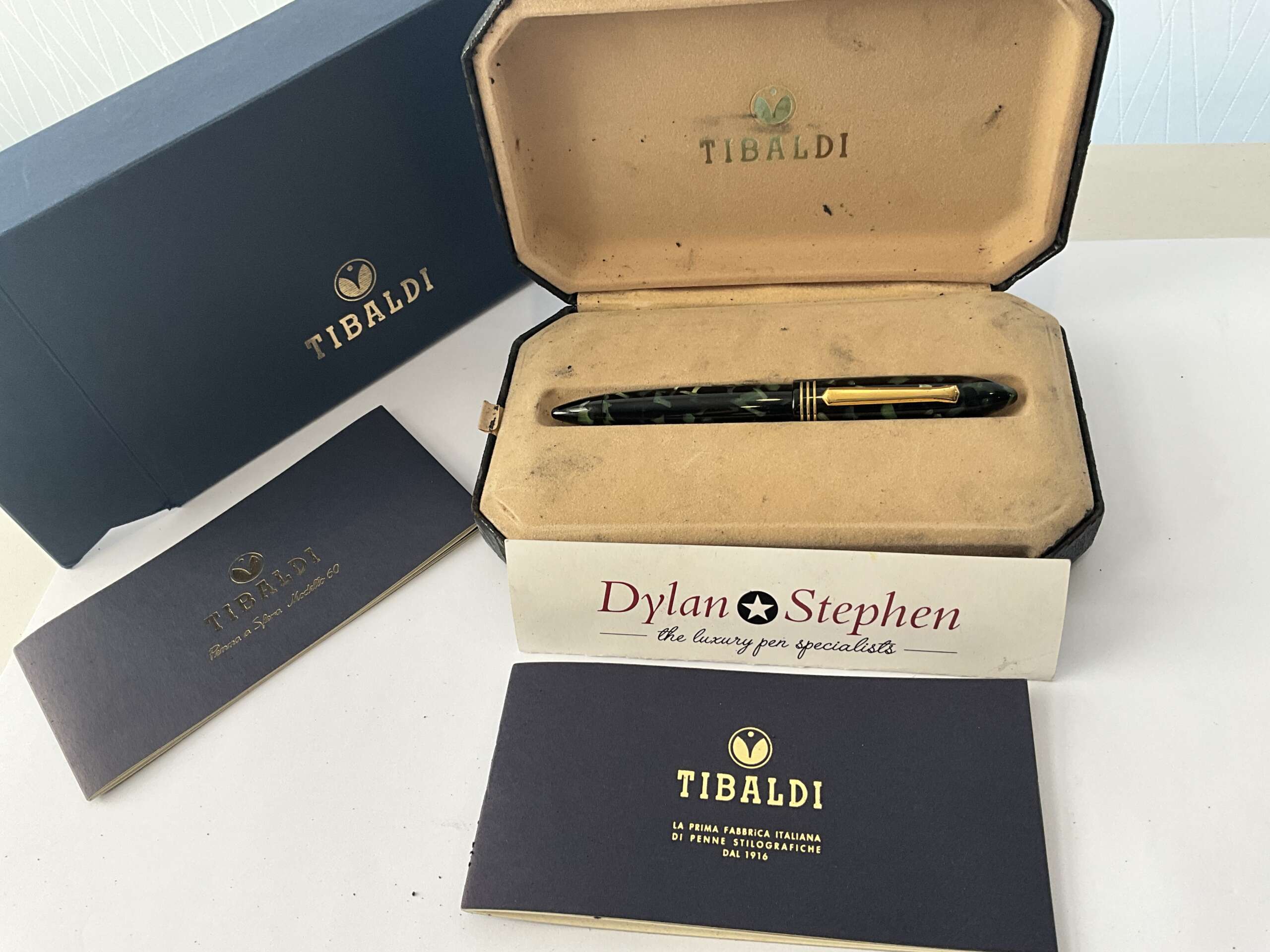 Tibaldi Modello 60 Green Celluloid Limited Edition fountain pen - Image 8